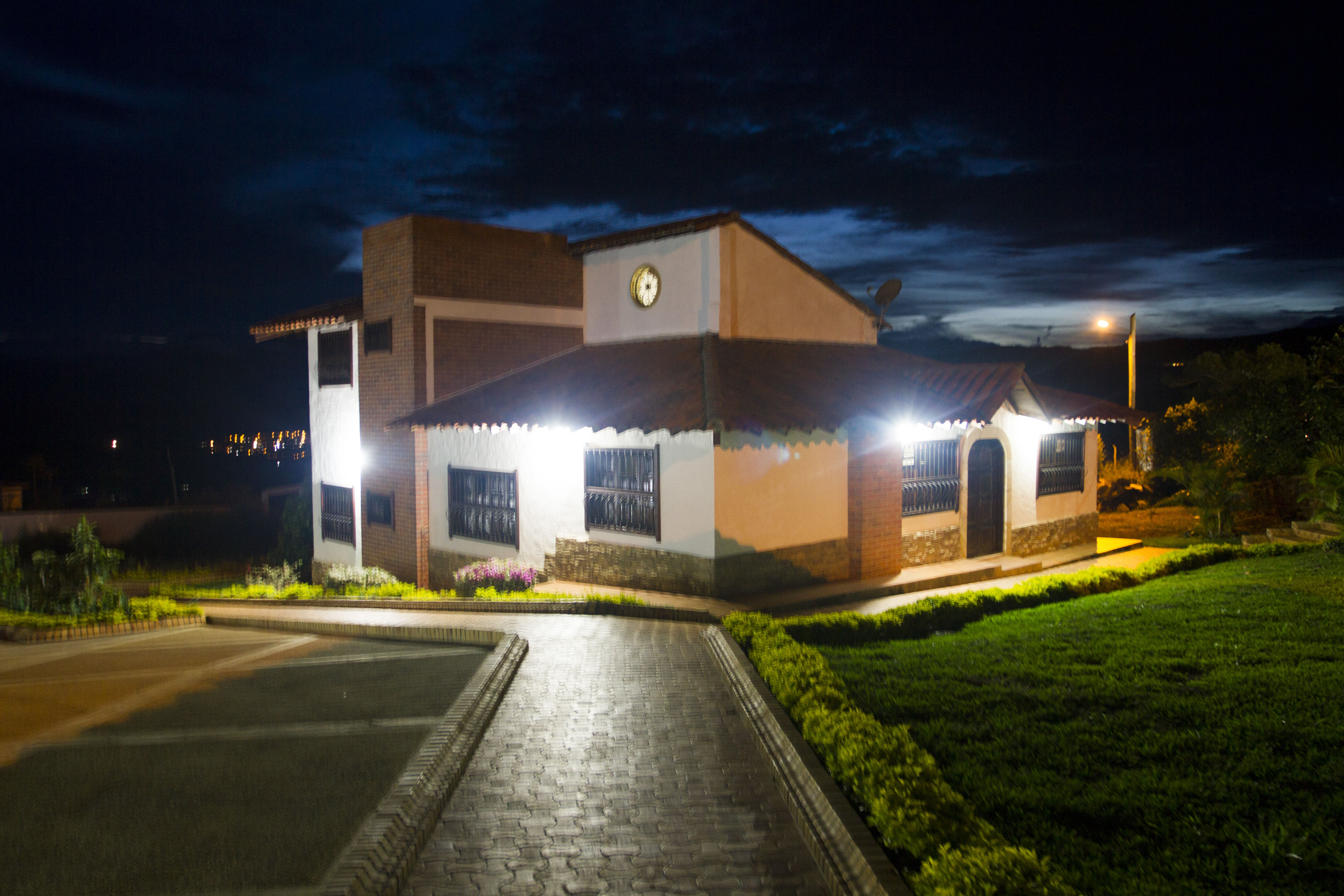 Casa Bavaria Gold, Condominio Parque Bavaria