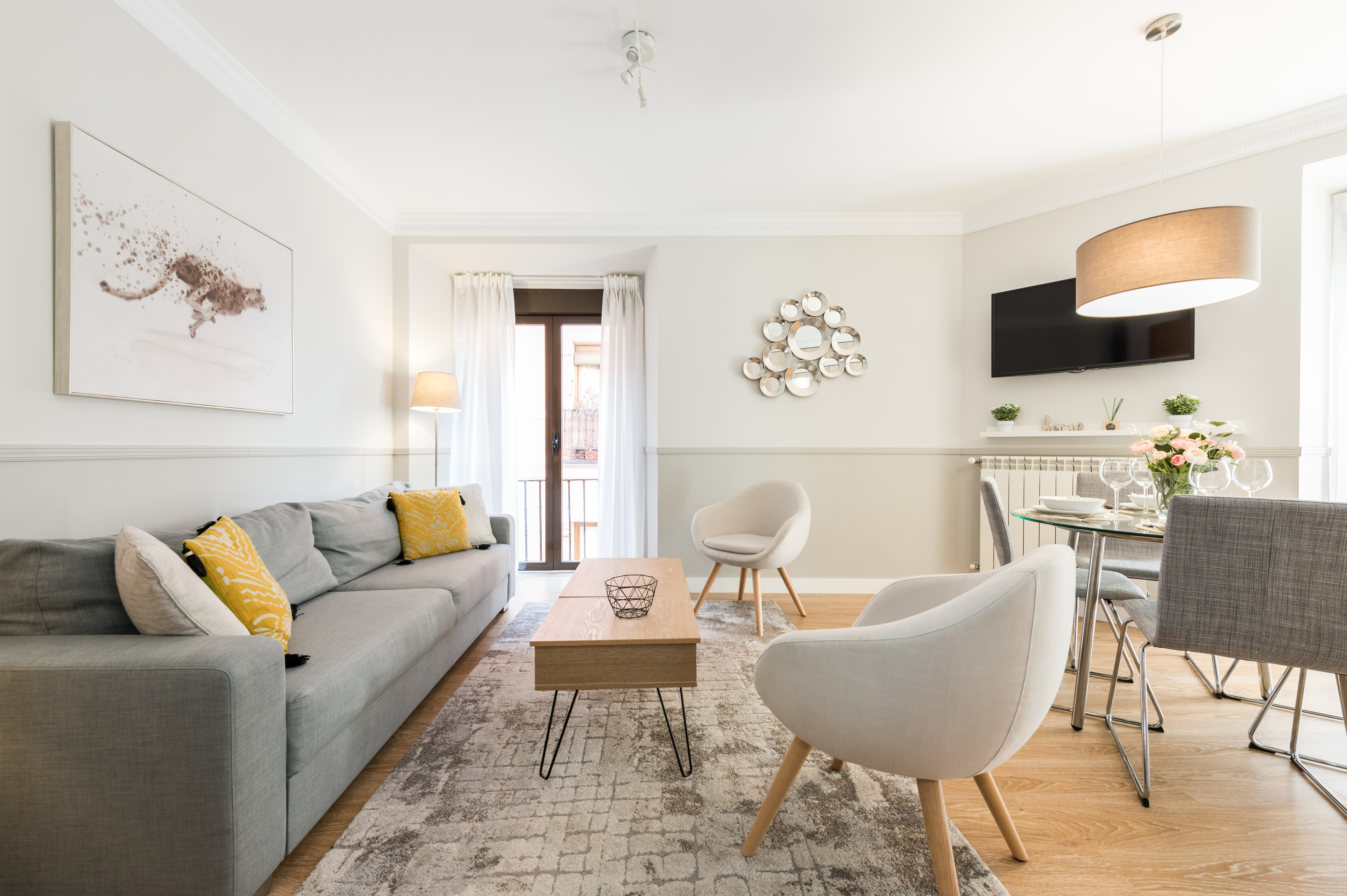 Luxury PZA MAYOR/La Latina 2BD* 2BATH*, 6p max