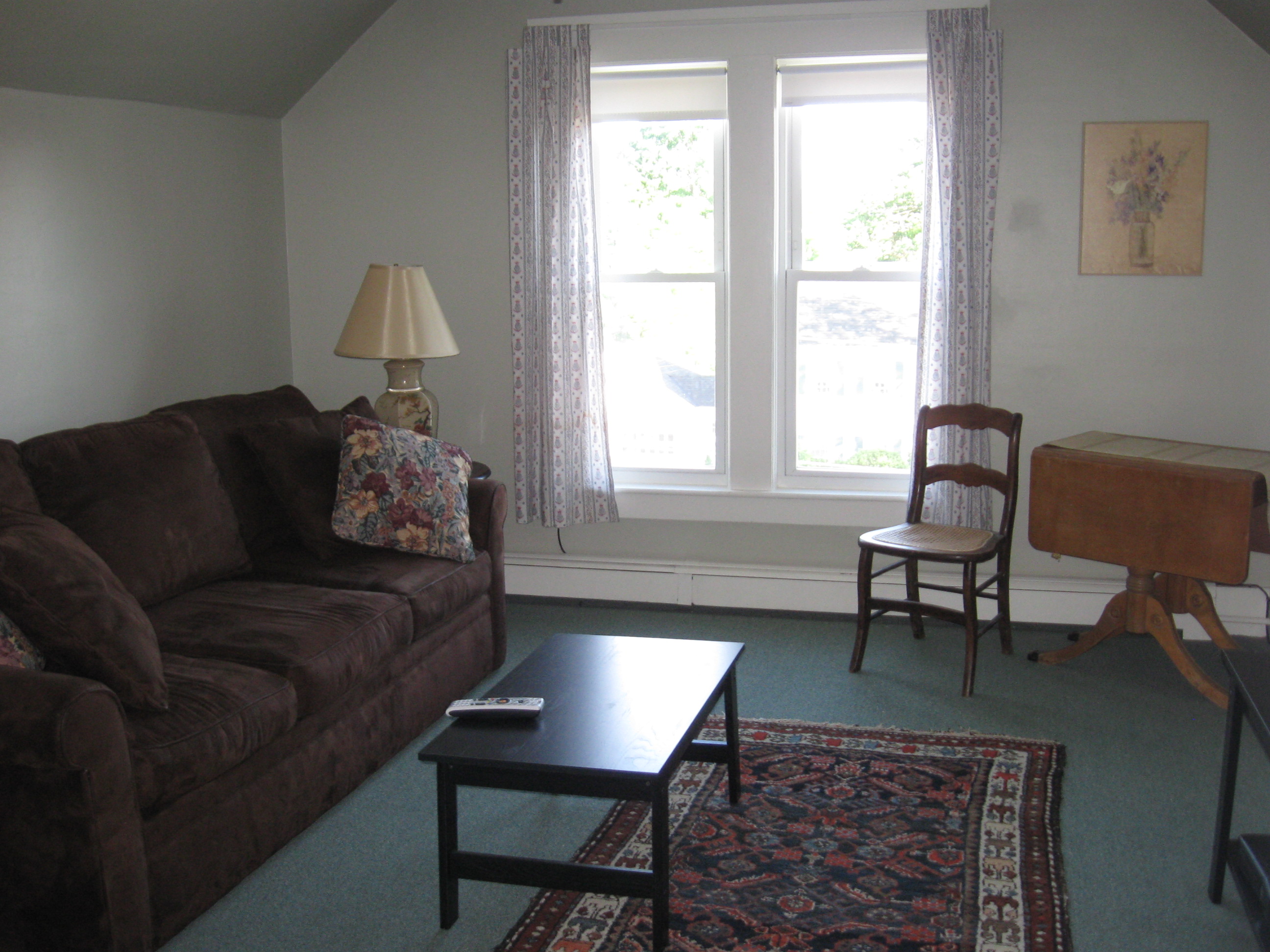 Cute Apartment on Quiet Street Apartments for Rent in Laconia, New