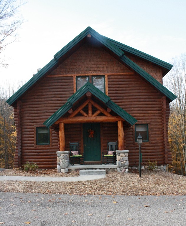 4 BR Mt Cabin, Boyne Mt Cabins for Rent in Boyne Falls, Michigan