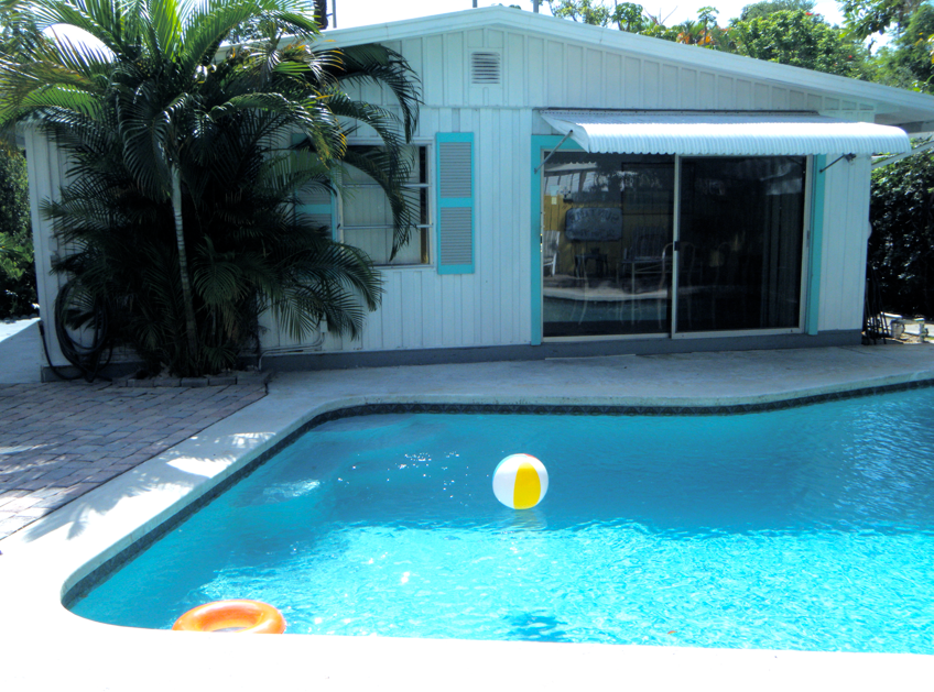 PRIVATE BED/BATH FOR 2--POOL HOUSE! in Fort Lauderdale, Broward County