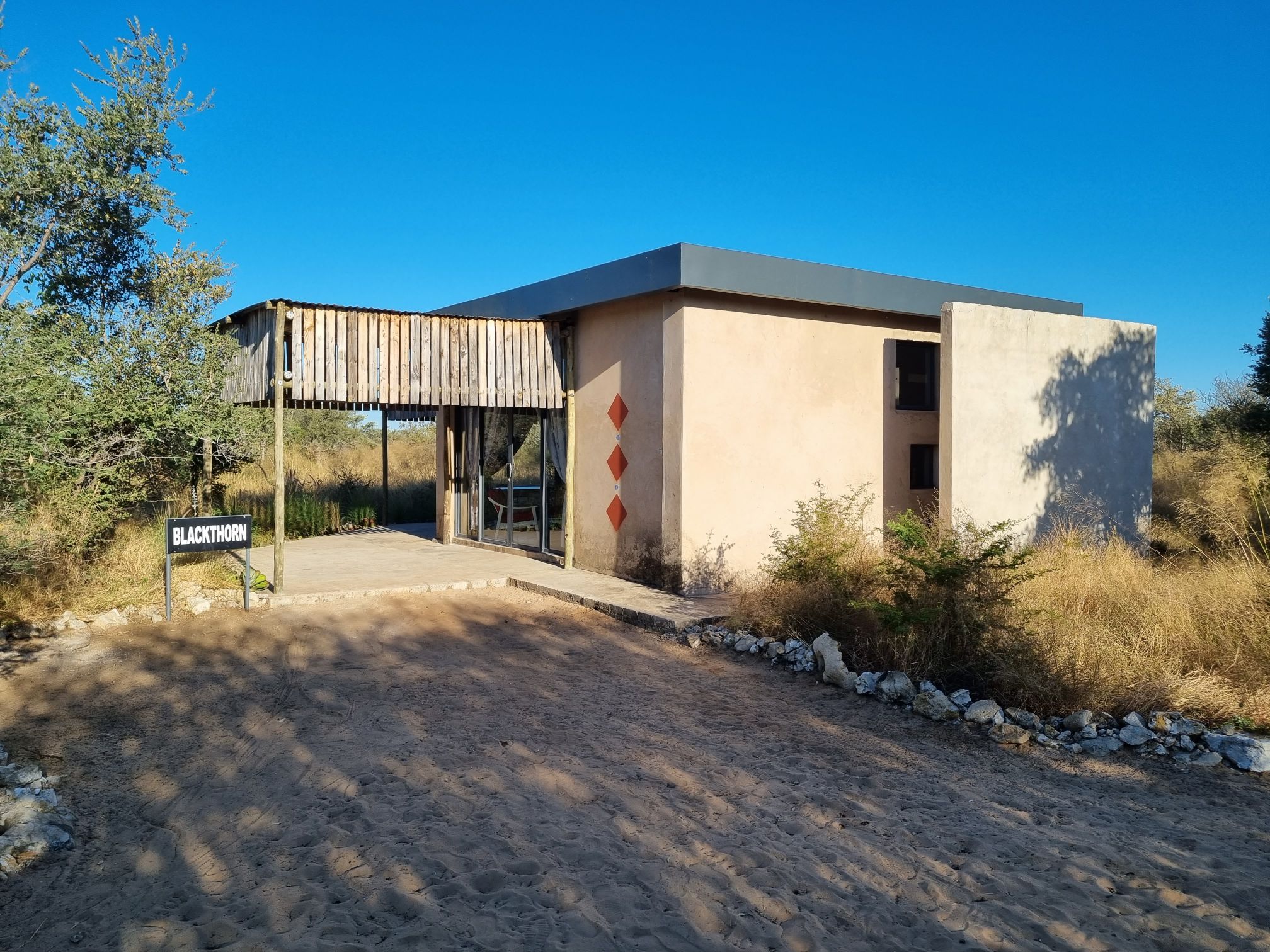 Hackberry House Blackthorn Cottage (Off Grid)