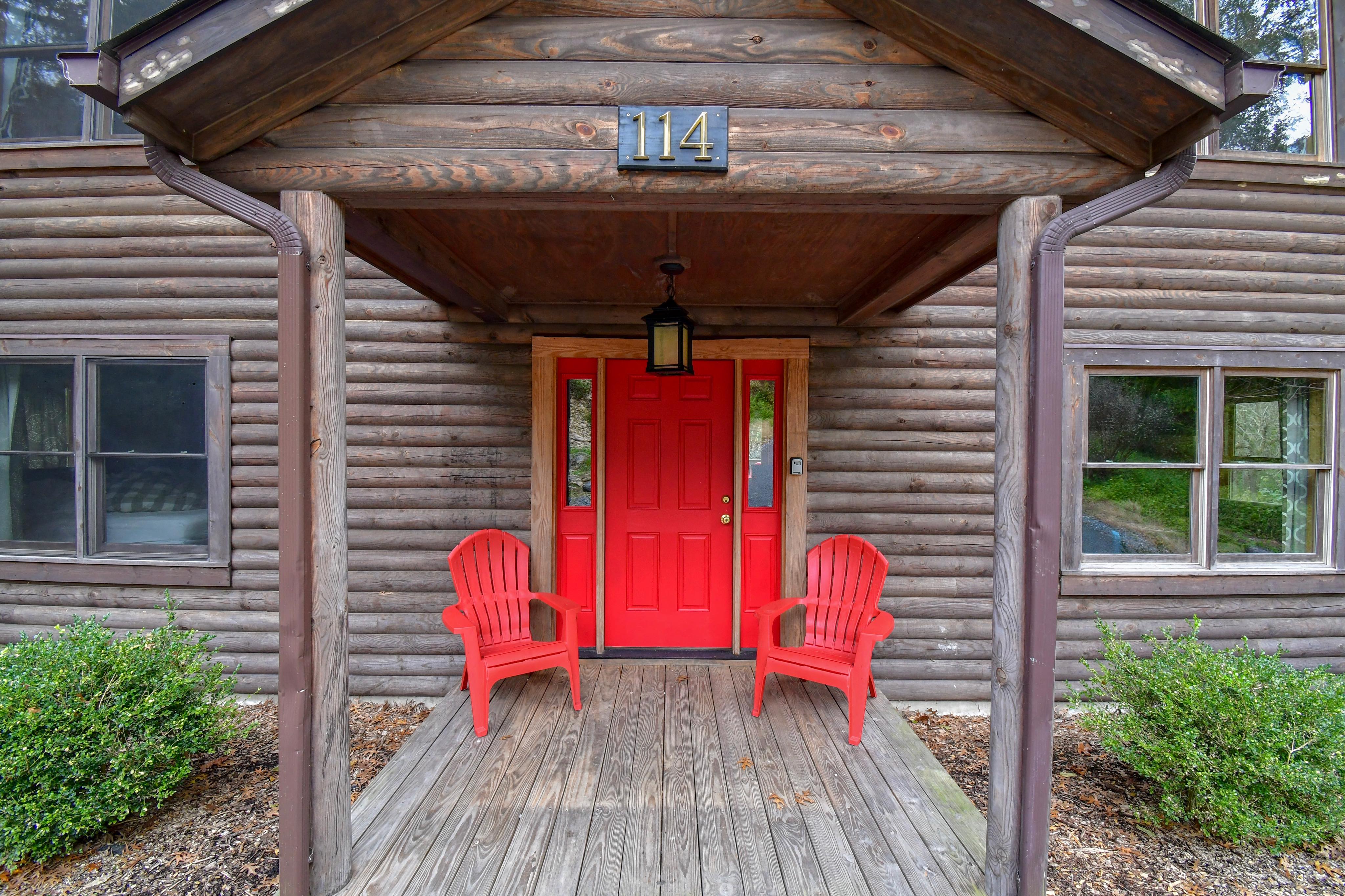 The Washington 114 The Cabins at Lexington Cabins for Rent in