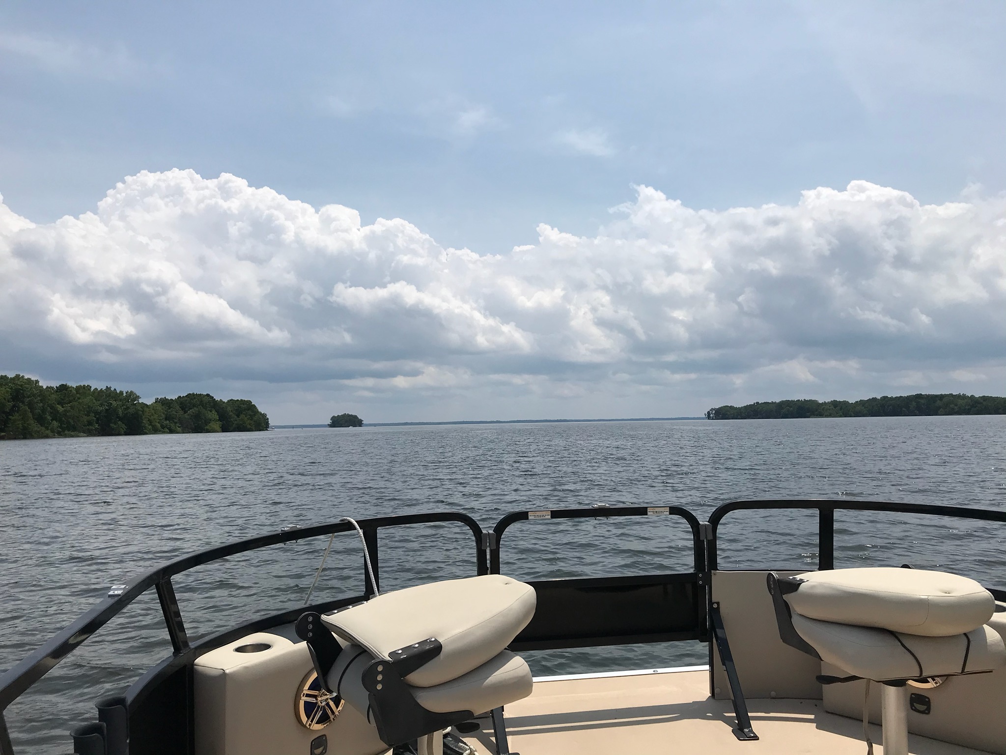 SANTEE LAKE MARION GOAT ISLAND AREA NEWLY UPDATED Houses for Rent in