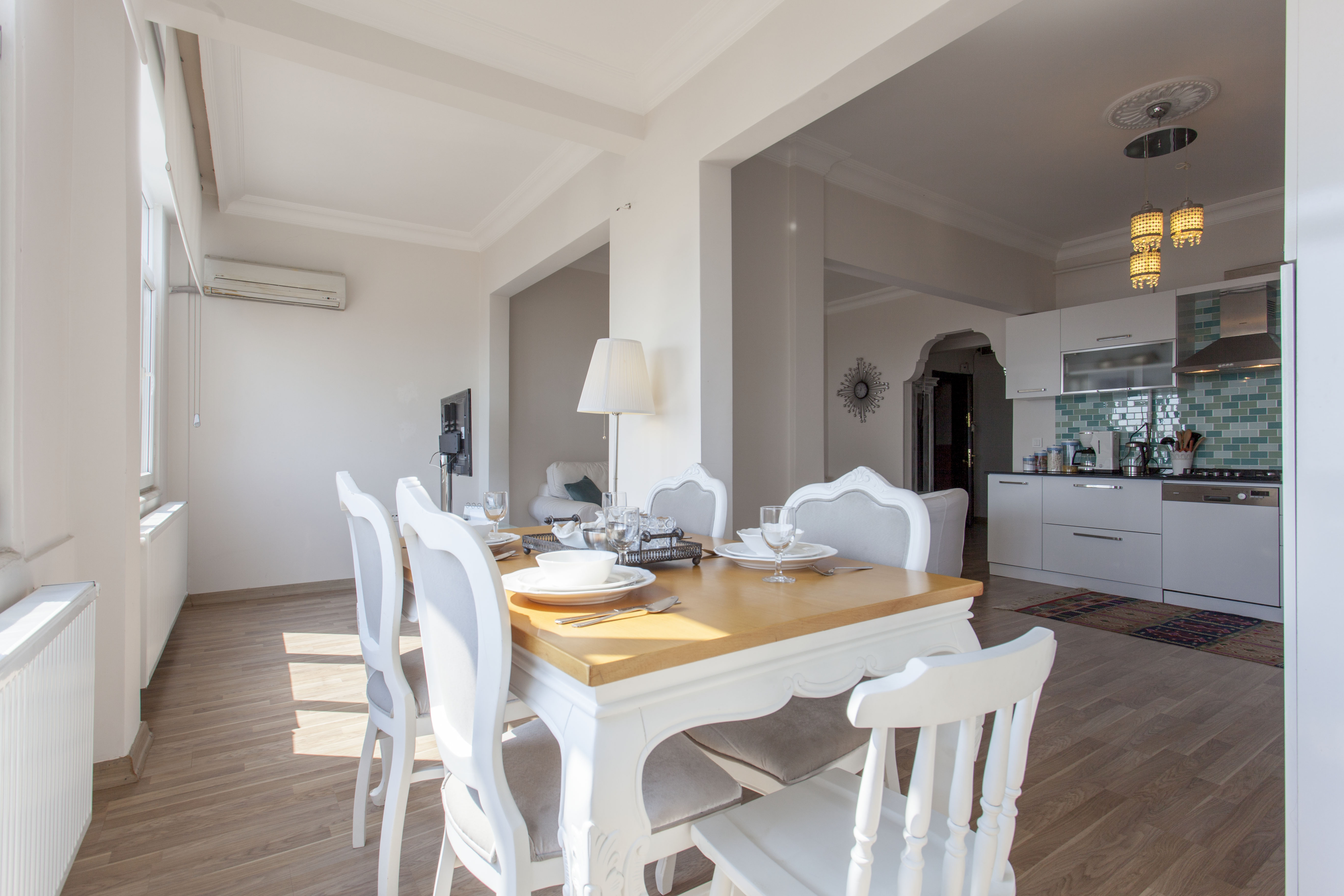 Sultanahmet Sunny Apartment with sea view Apartments for Rent in