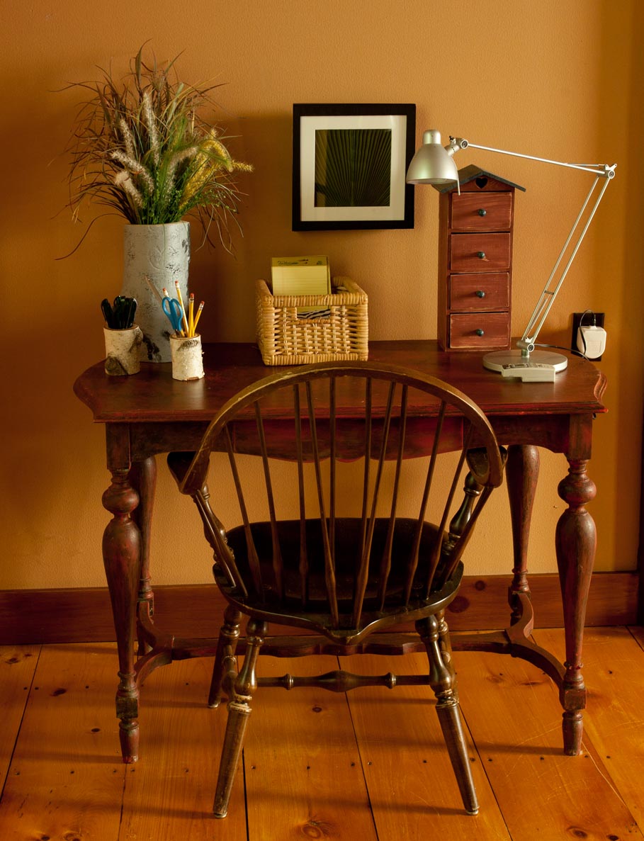 bluegrass living fire pit table on Vintage Barn Apt Pool Hot Tub Fire Pit Grill Barns For Rent In Pownal Vermont United States