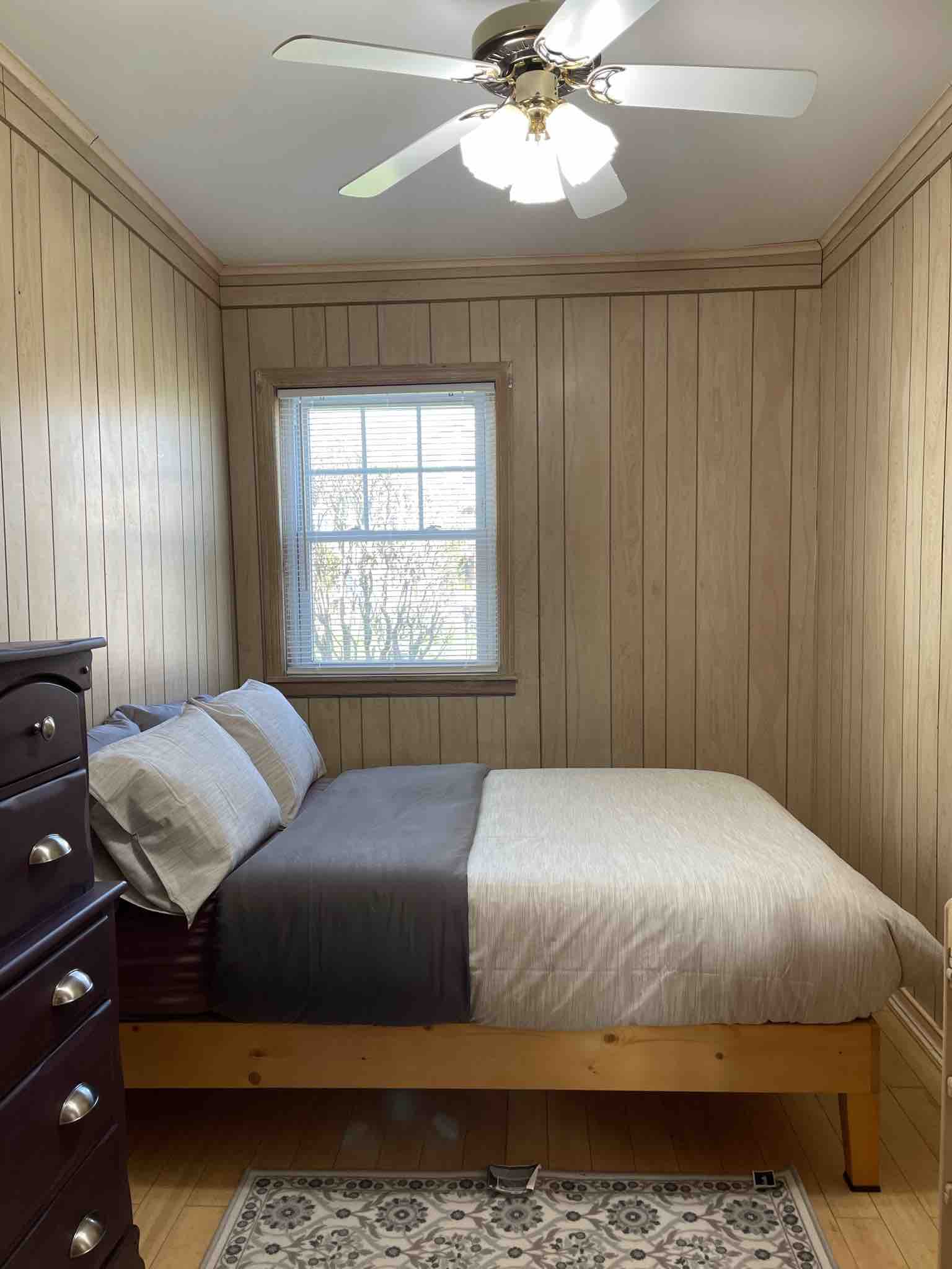 Great 1BD waterfront City Island NY Apartments for Rent in Bronx, New