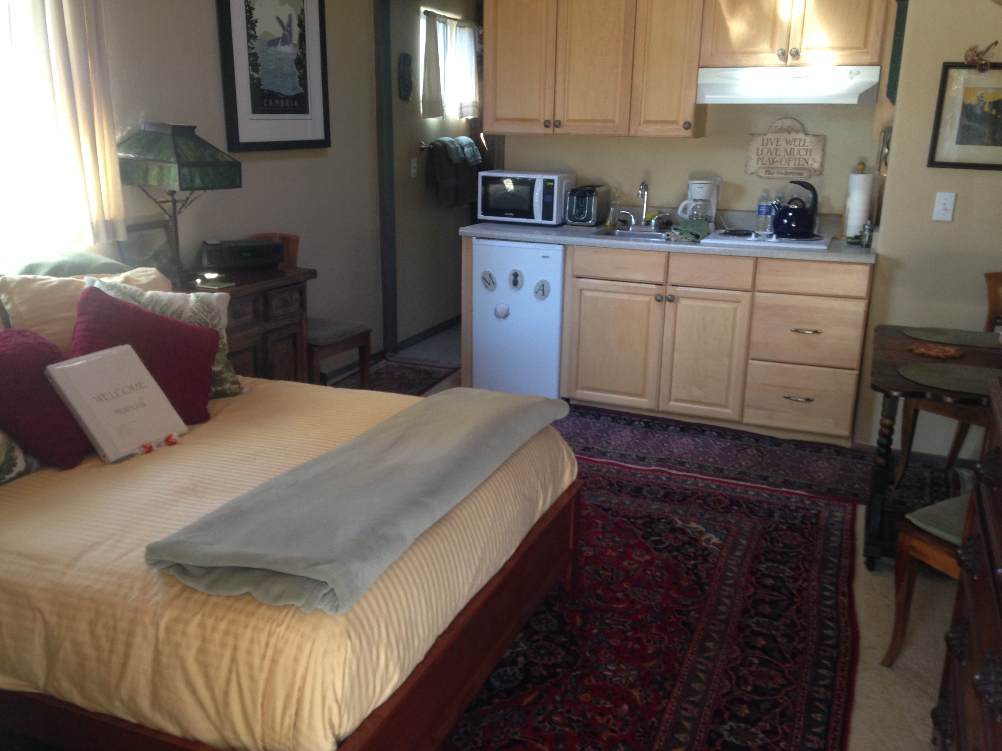 Charming Cambria studio Apartments for Rent in Cambria, California