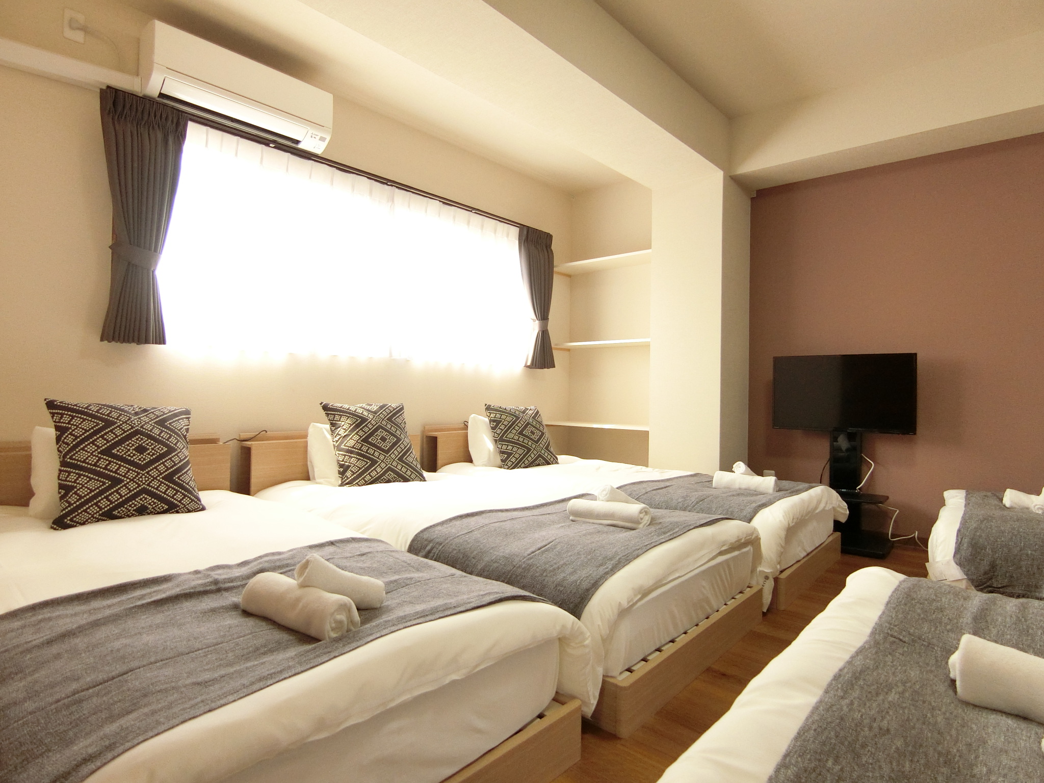 Airbnb爱彼迎 9741 大阪 新世界 动物园前 新今宫站1分 道顿堀 新世界 心斋桥 梅田无需换乘 601