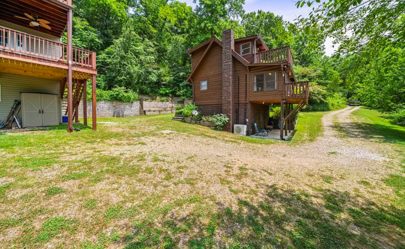 Center Hill Lake Cabin w/ Deck & Fire Pit Cabins for Rent in Baxter