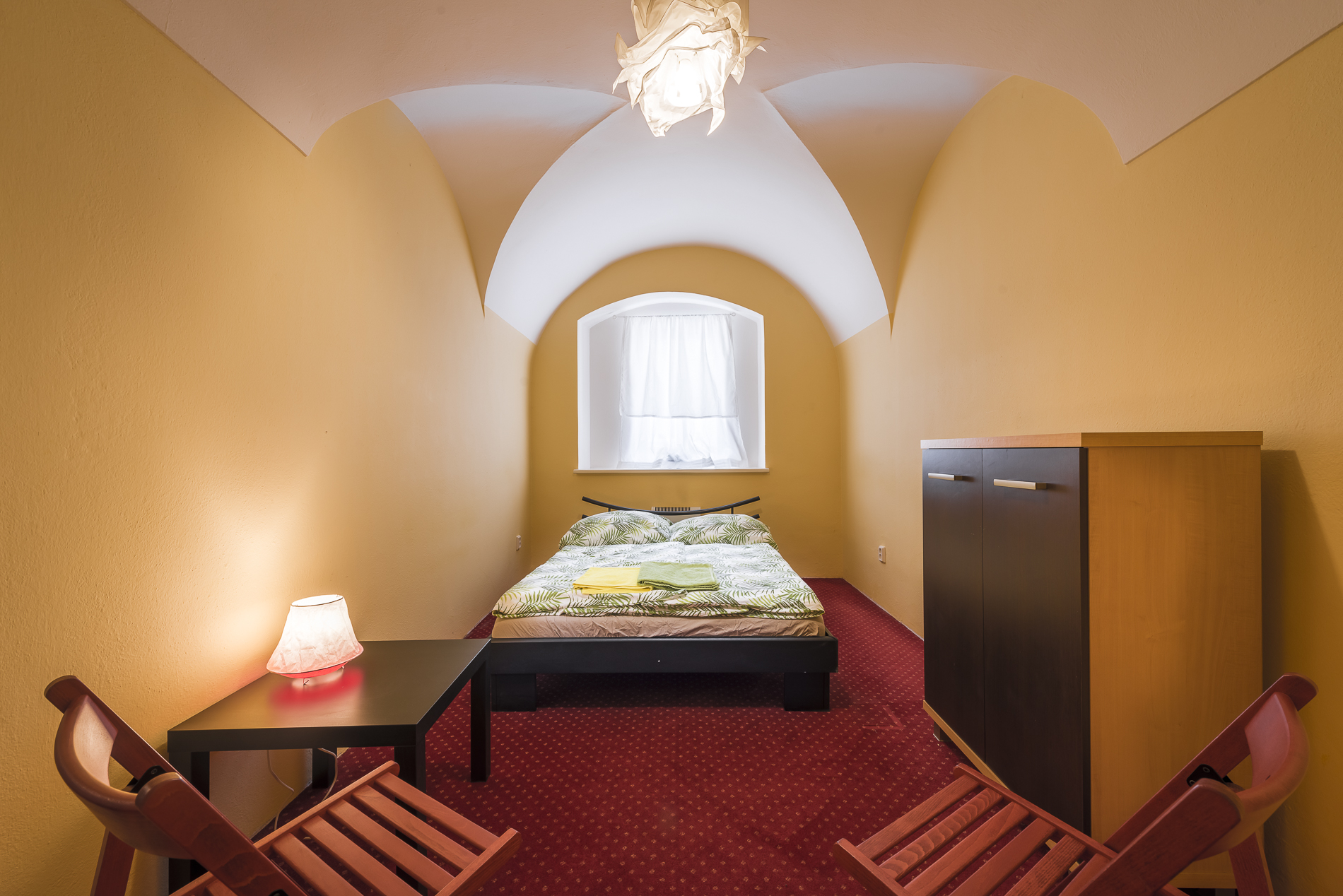 room next to Charles Bridge ( Read Description)