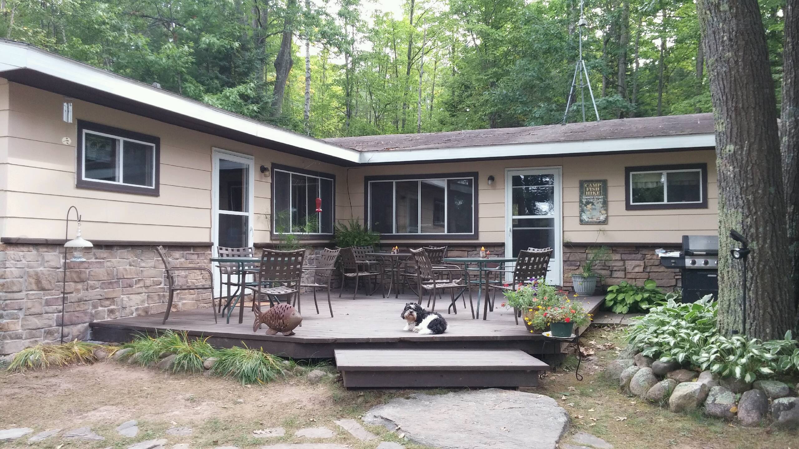 Summer's Point Lake House an einem ruhigen See Blockhütten zur Miete