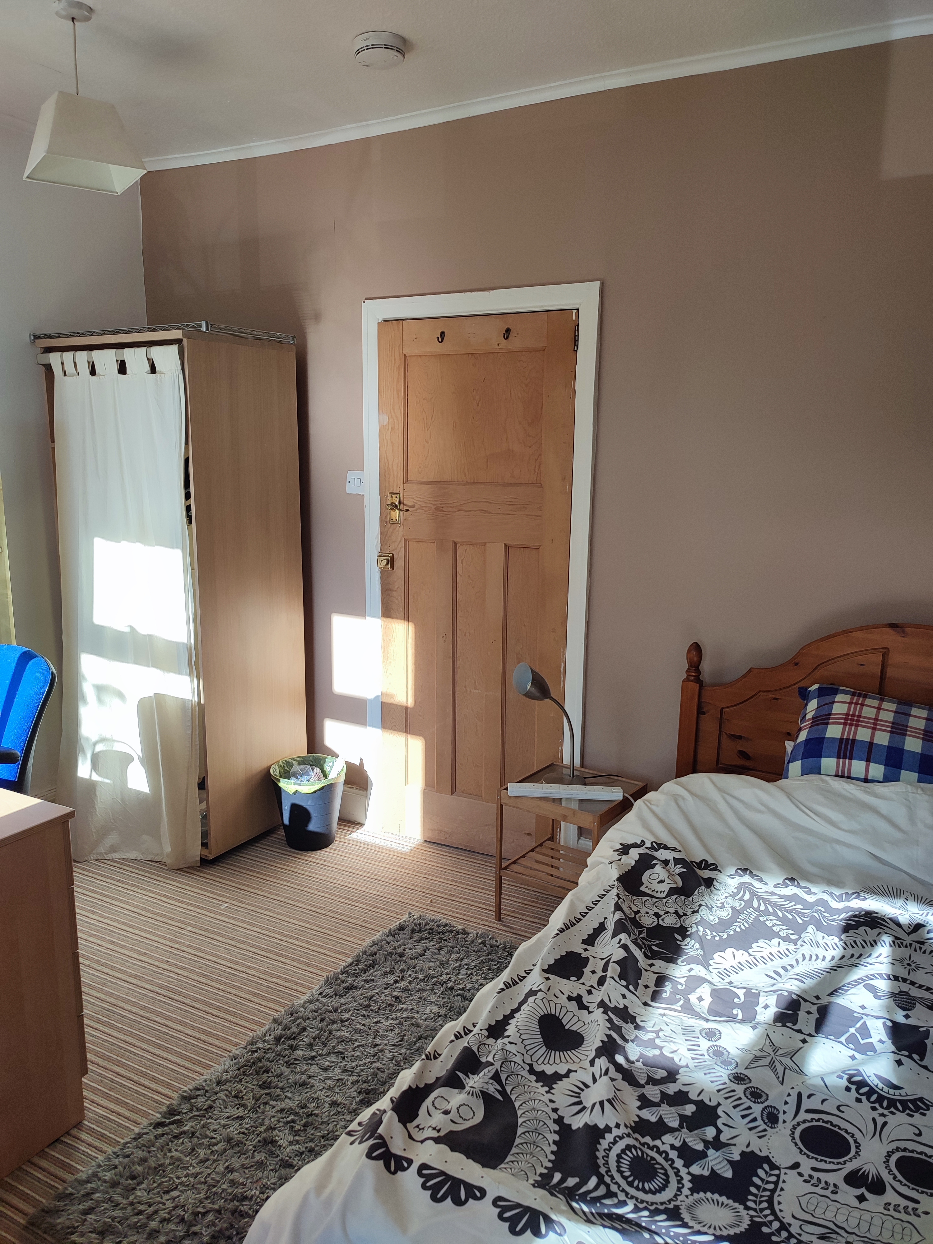 Bright double room close to tram and The Christie in Old Moat, Greater Manchester