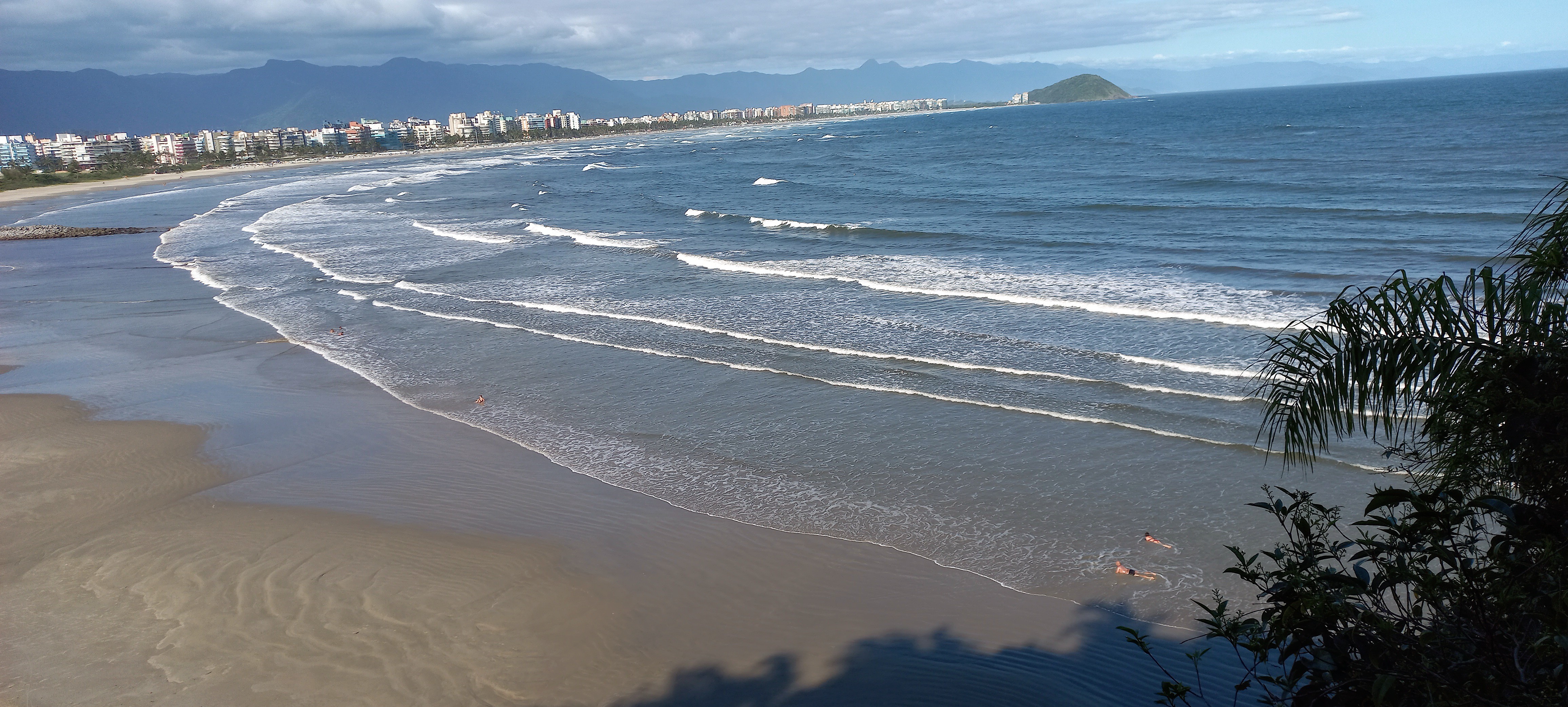 Great apartment Bertioga 300m from the beach, next to SESC