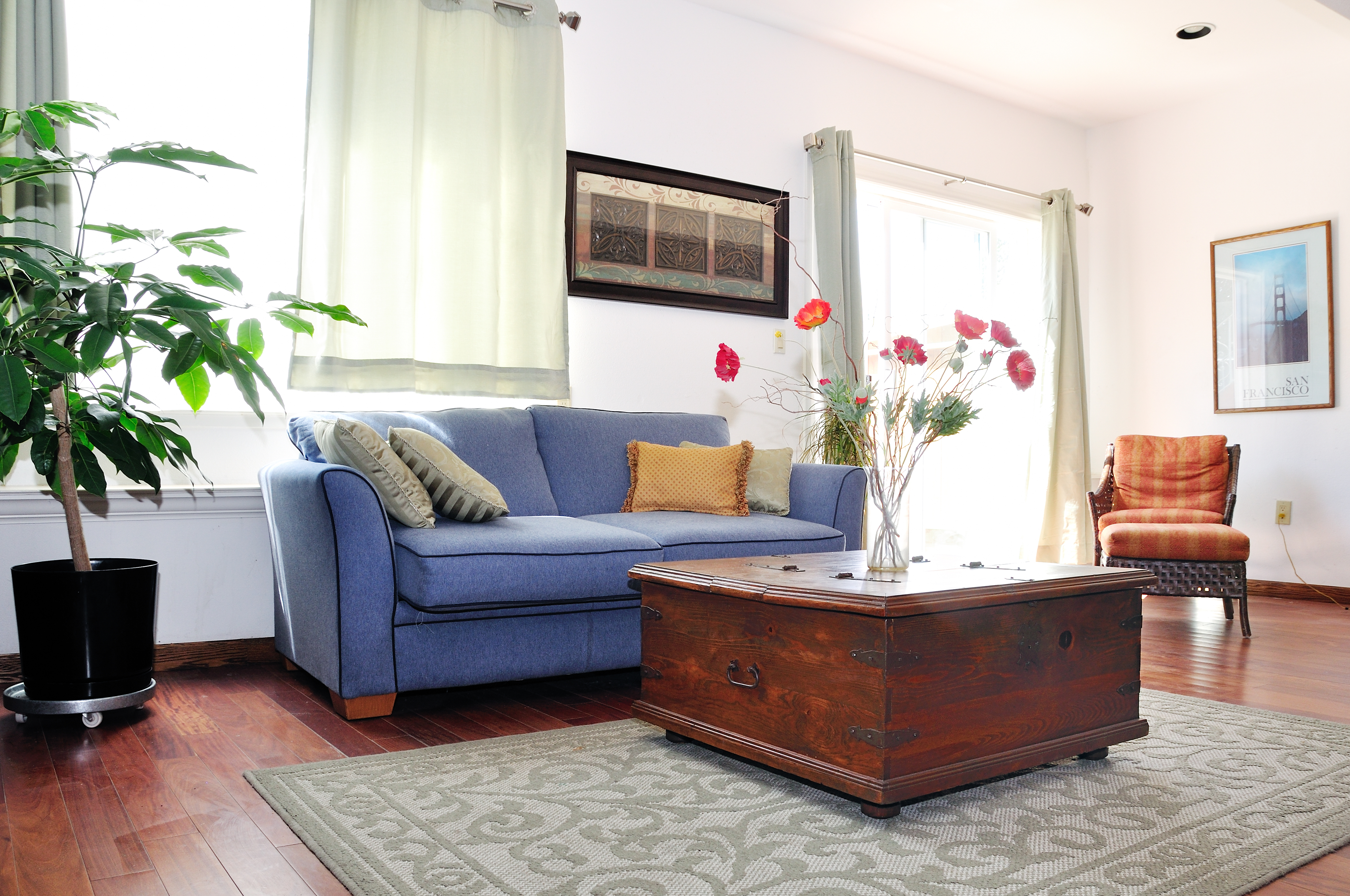 Charming suite in West Portal area
