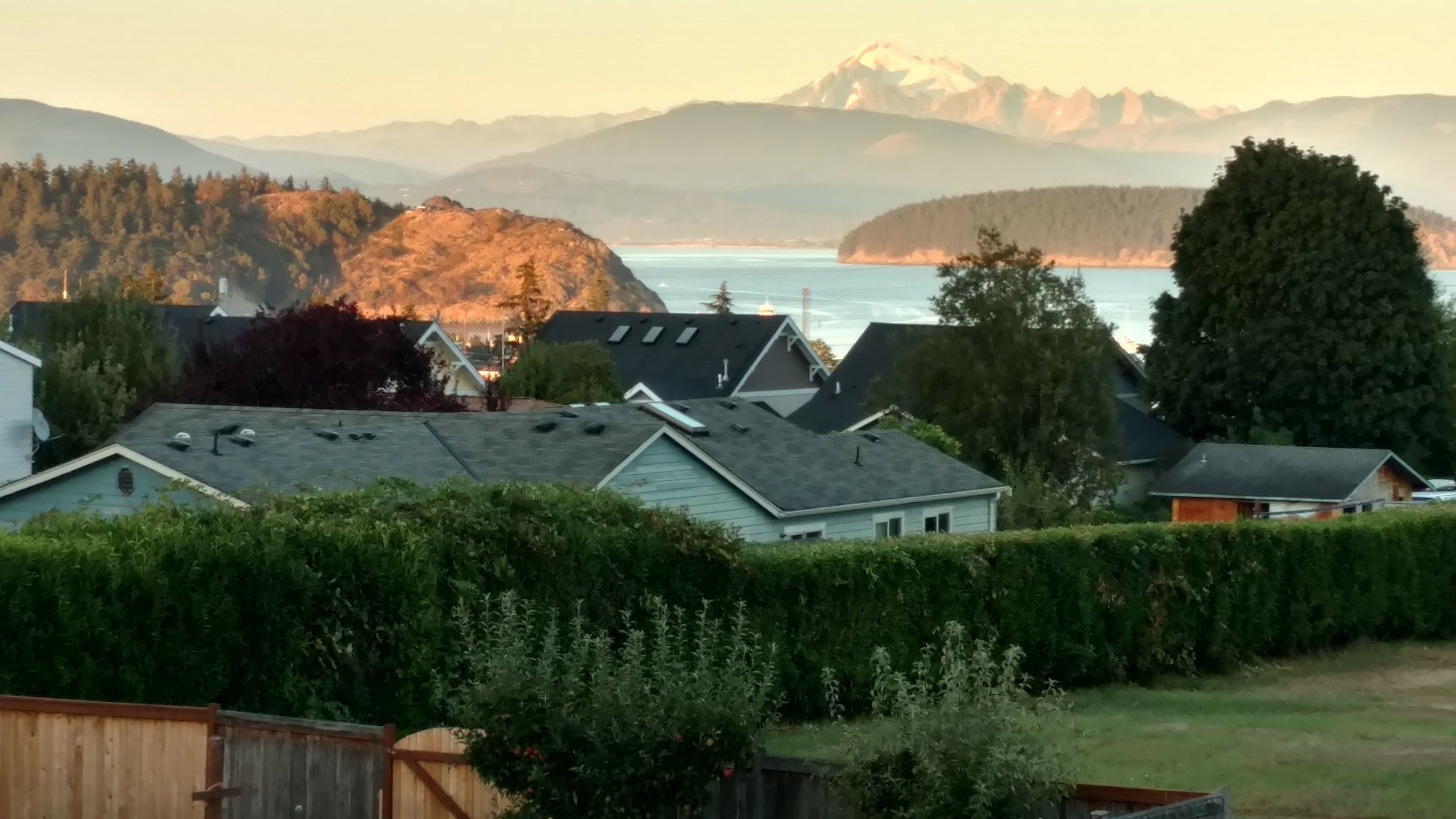 Anacortes View Suite Houses for Rent in Anacortes, Washington, United States