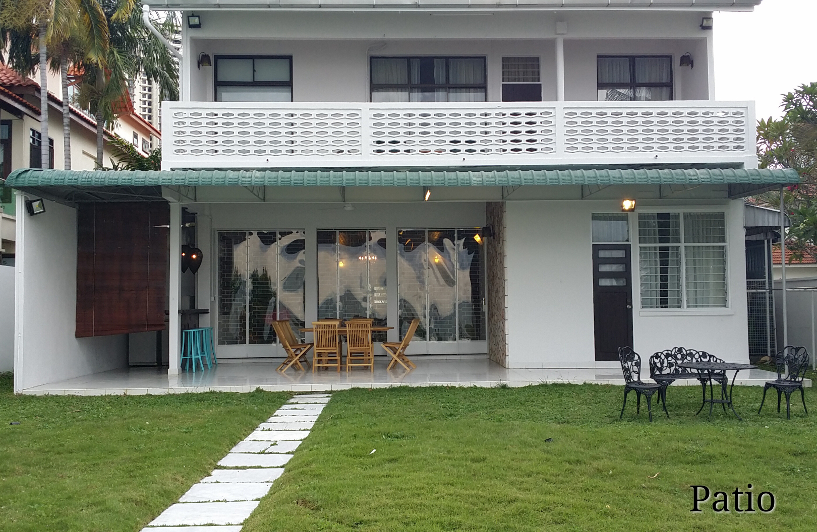 Beach Front Bungalow - Bungalows for Rent in Tanjung Bungah, Penang