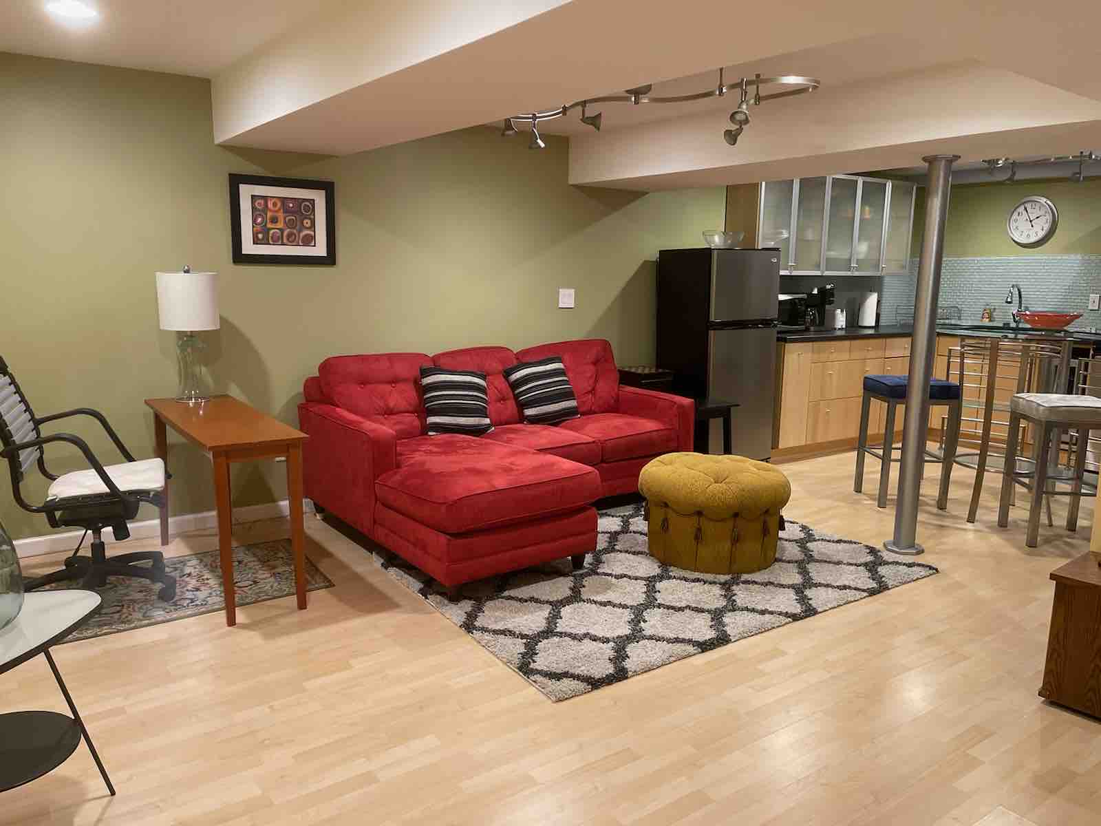 Classic Contemporary Apartment