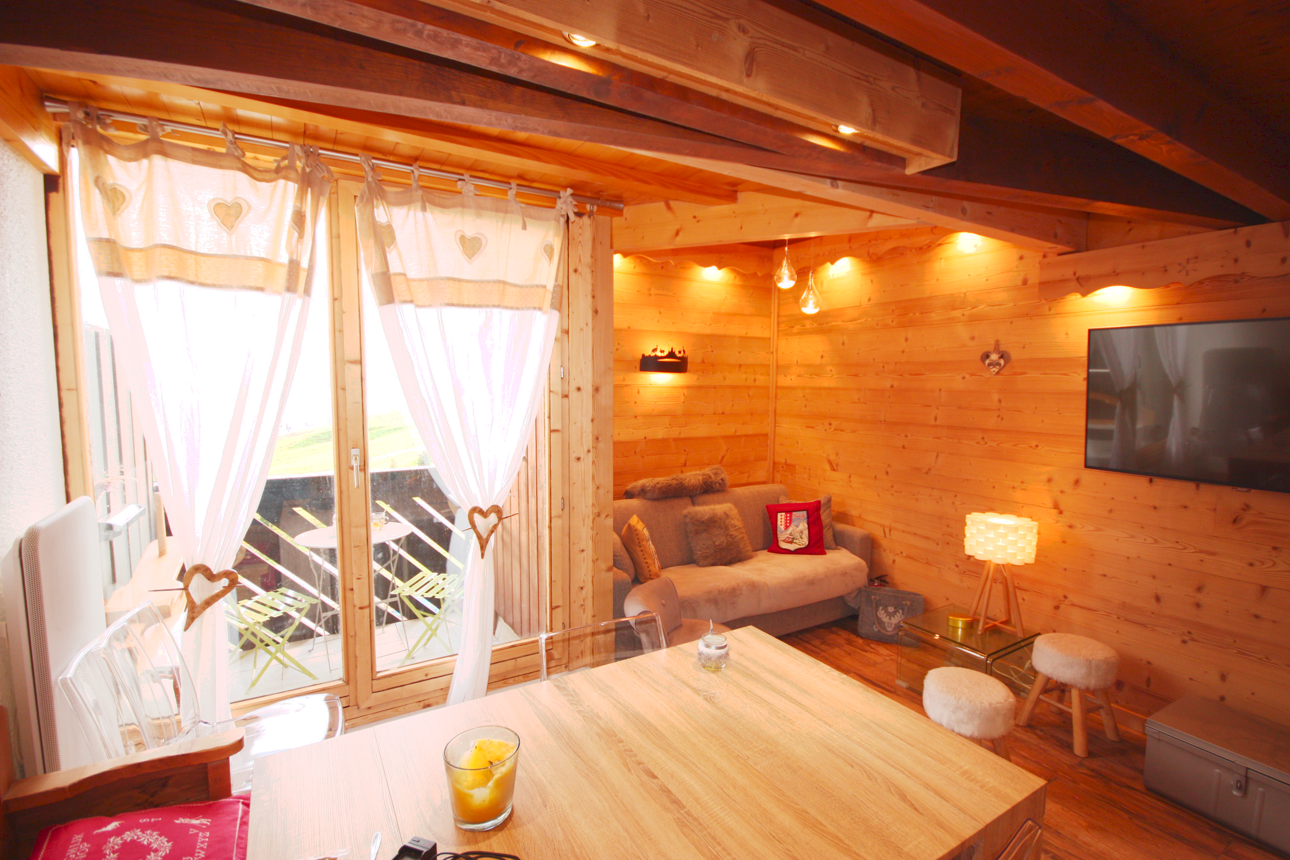 COZY NEST IN MANIGOD MOUNTAIN
