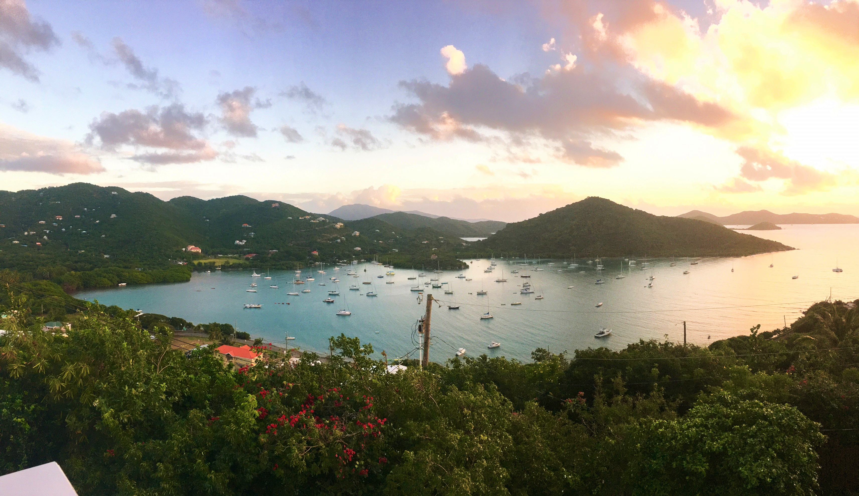 Coral Bay Outlook - spectacular views with privacy