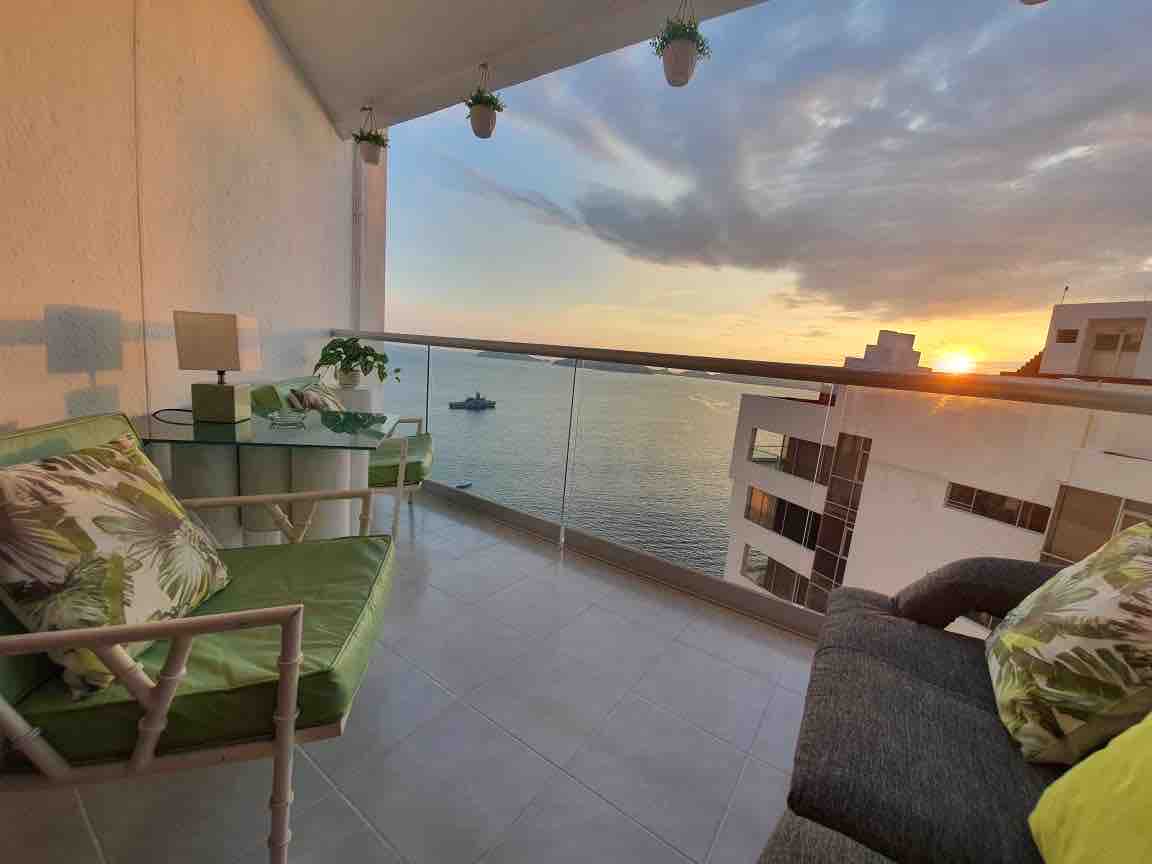 Beautiful seaside loft in Costera.