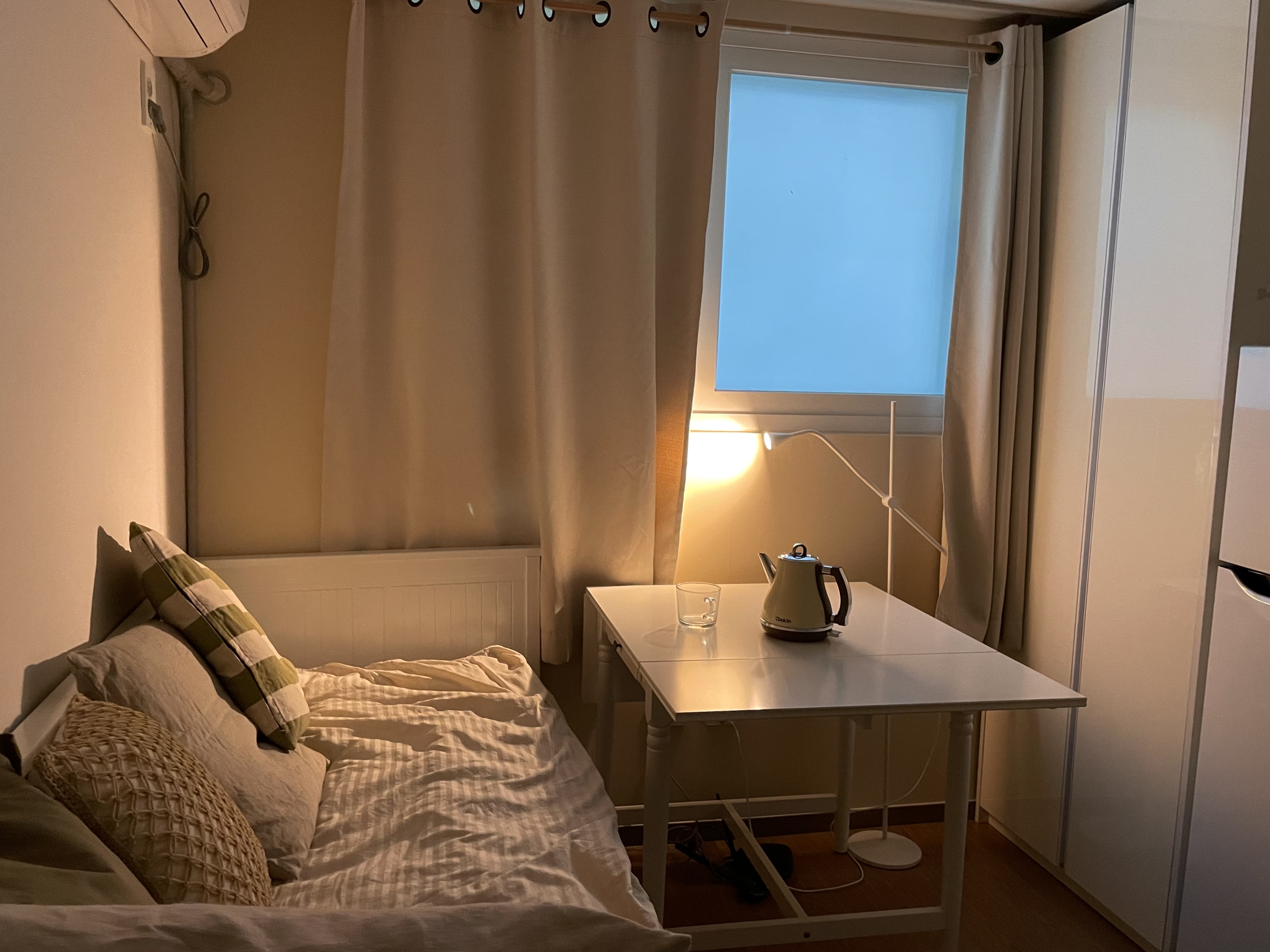 Jangwi-dong 201: My own house in a quiet neighborhood (Korea University, Science and Technology University, near Hankuk University of Foreign Studies)