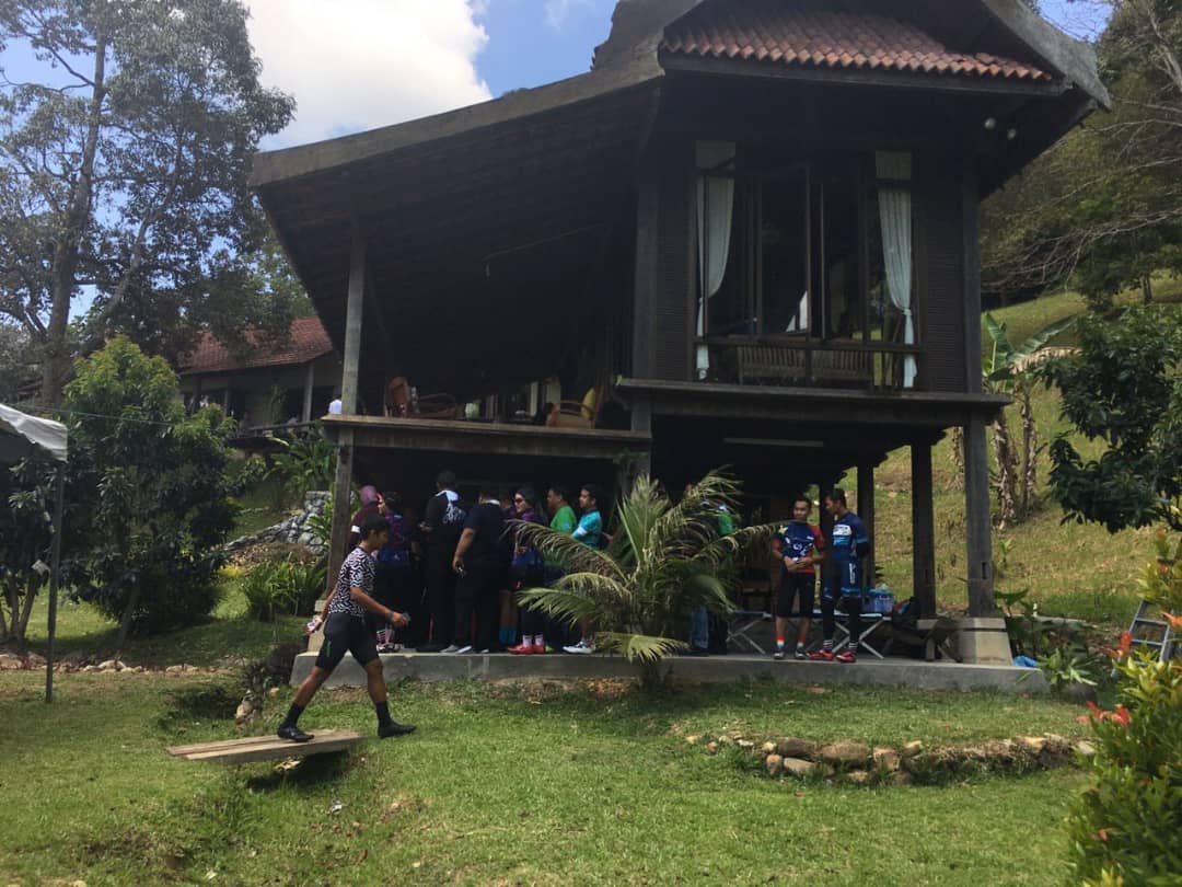 Janda Baik 100 Year Old Wooden Villa Refurbished Villas For Rent In Bentong Pahang Malaysia