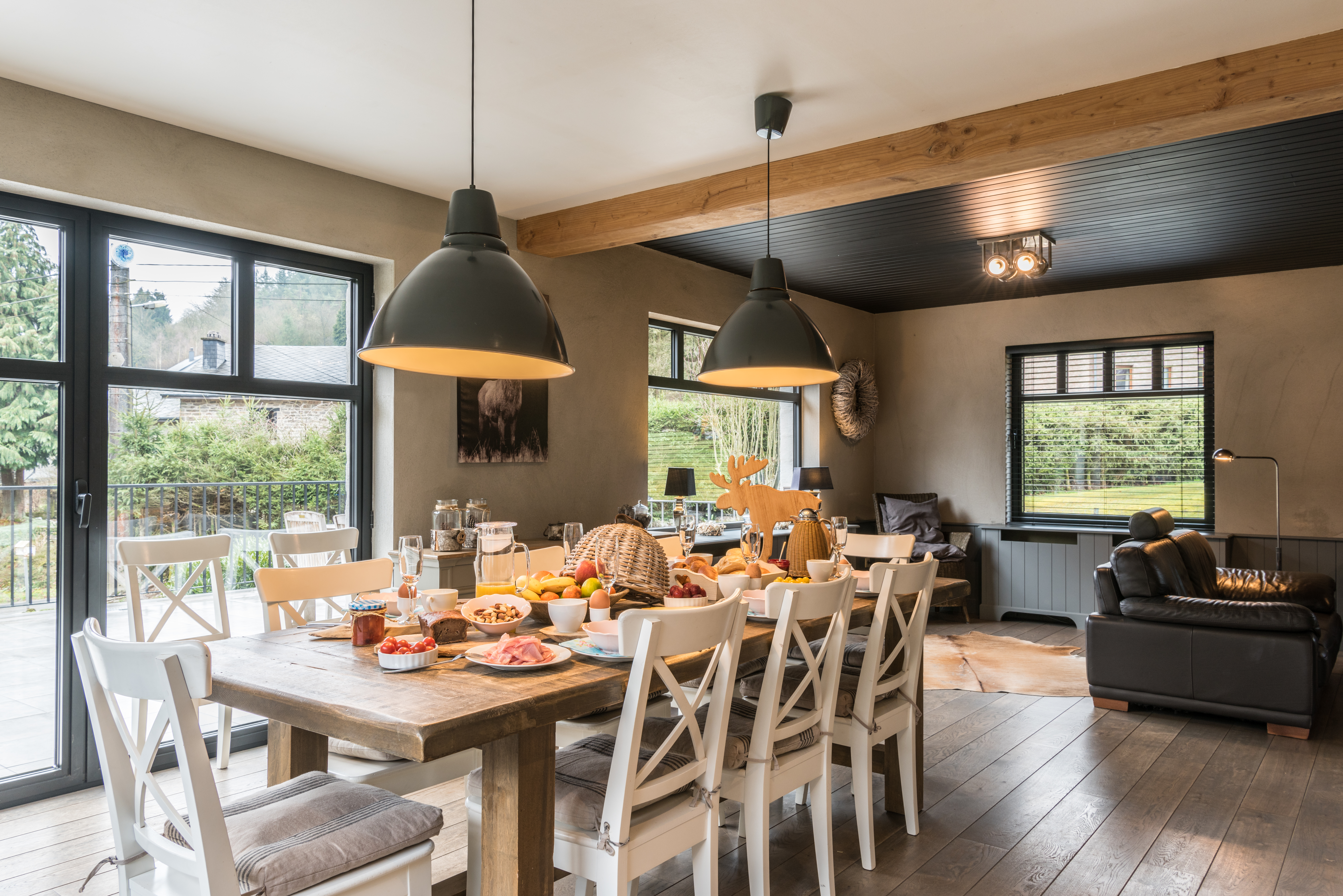 Vresse Sur Semois Met Zicht Op De Prachtige Semoi Huizen Te Huur In Vresse Sur Semois Region Wallonne Belgie Vresse Sur Semois Met Zicht Op De Prachtige Semoi Huizen Te Huur In Vresse Sur Semois Region Wallonne Belgie