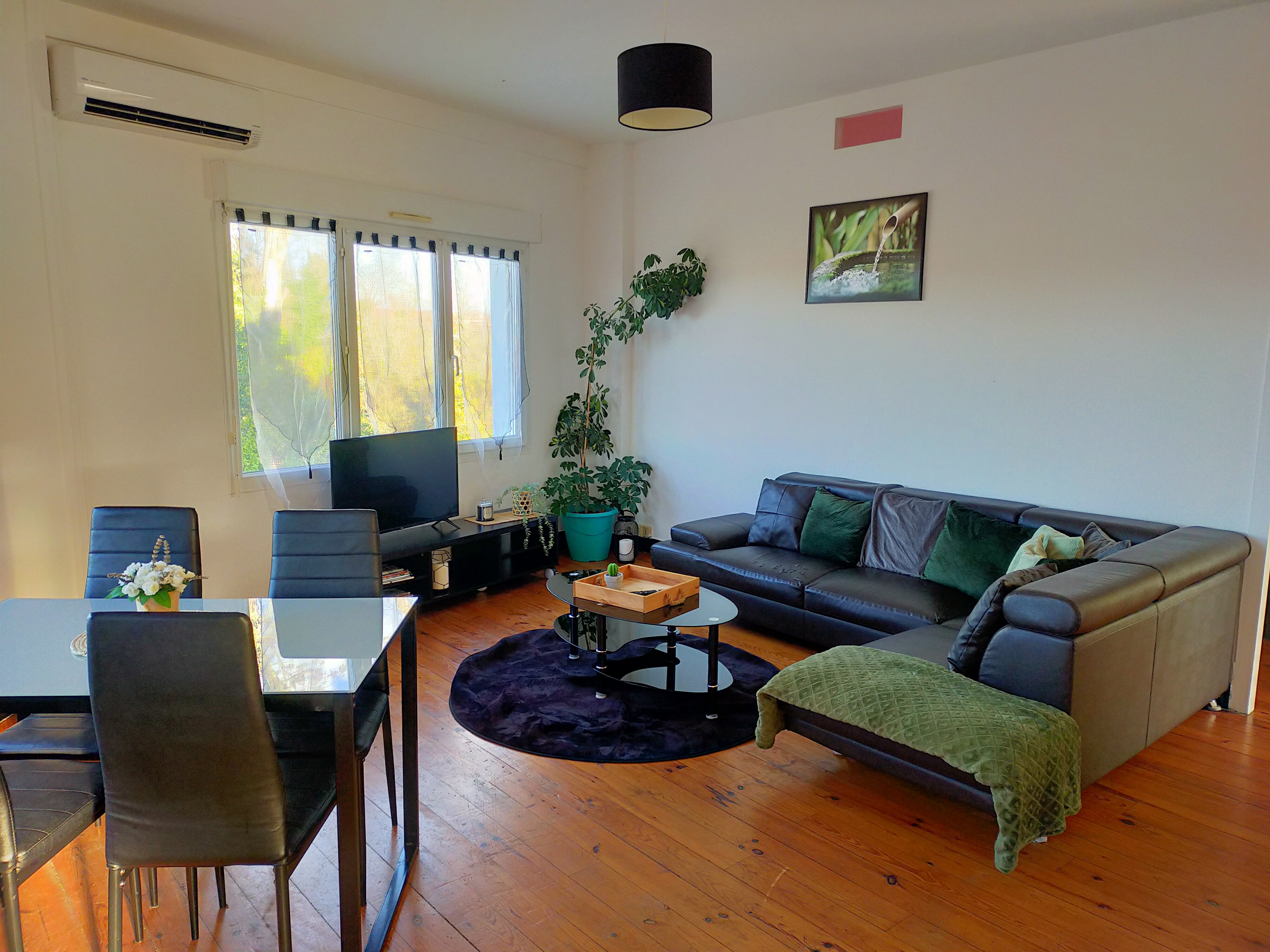 very nice apartment of 79 m² in a good location