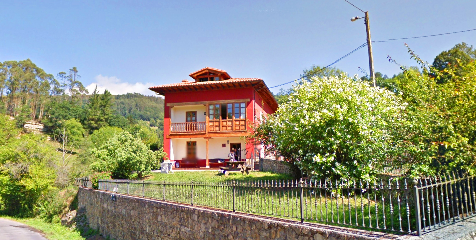 C. Rural La Riega: hasta 10 personas | Barbacoa - Casas ...