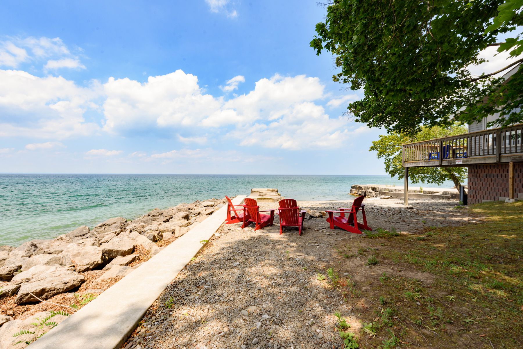 Lake Front Heaven Stoney Creek Niagara Cottages for Rent in