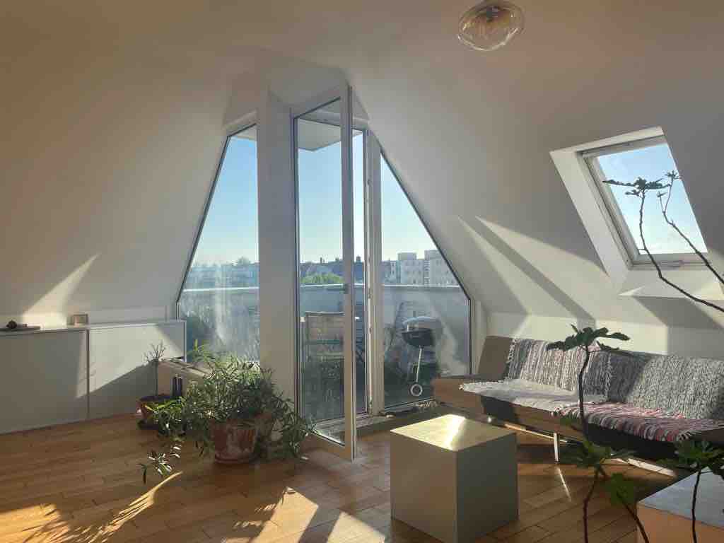 WONDERFUL ROOF RIVERSIDE APARTMENT in Reuterstraße, Berlin