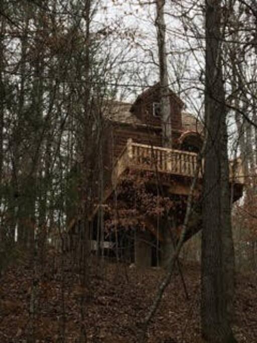 Treehouses at Candlelight Forest/Le Petit Chateau Houses for Rent in Chickamauga,