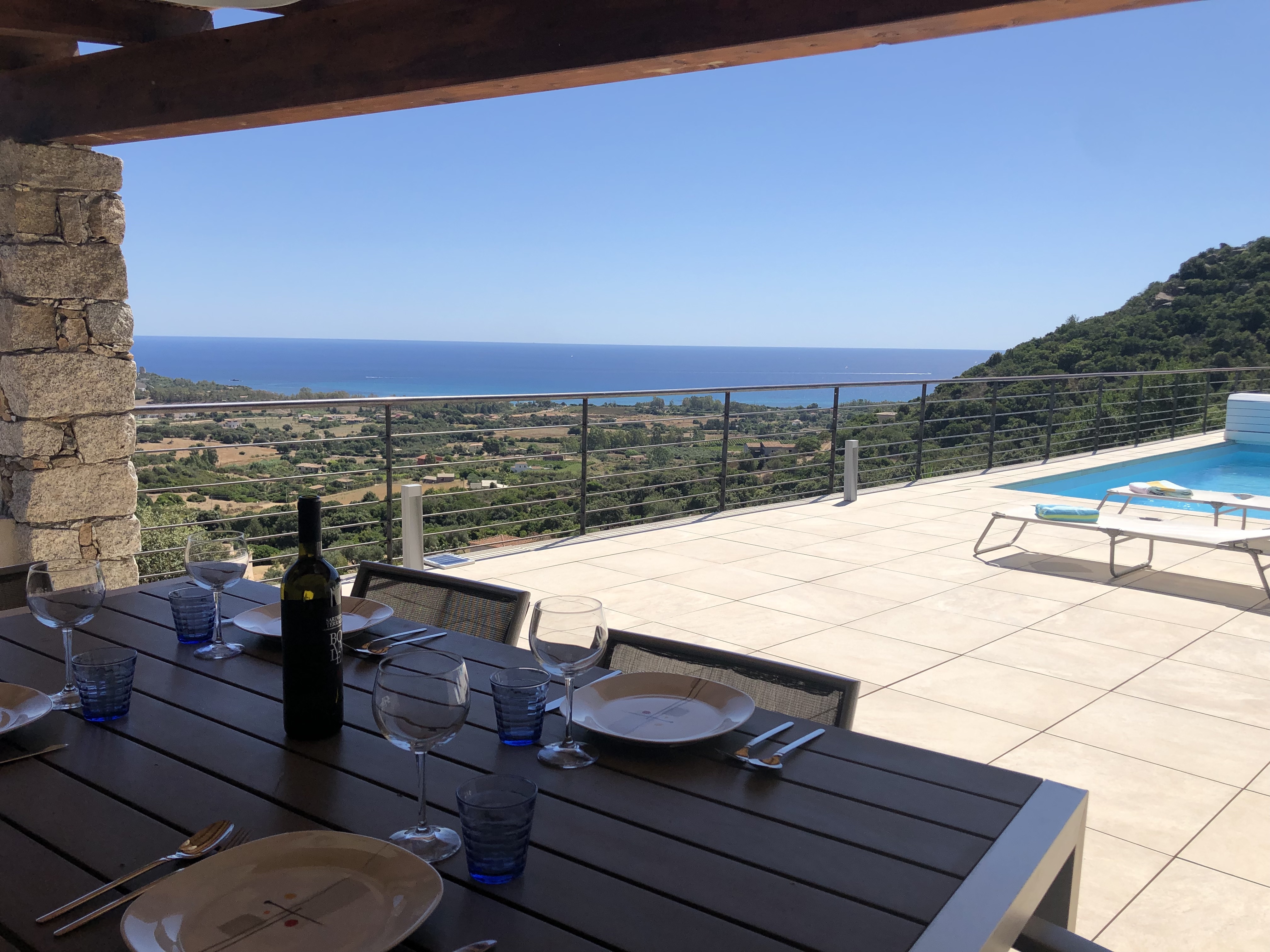 Architect villa with pool and sea view