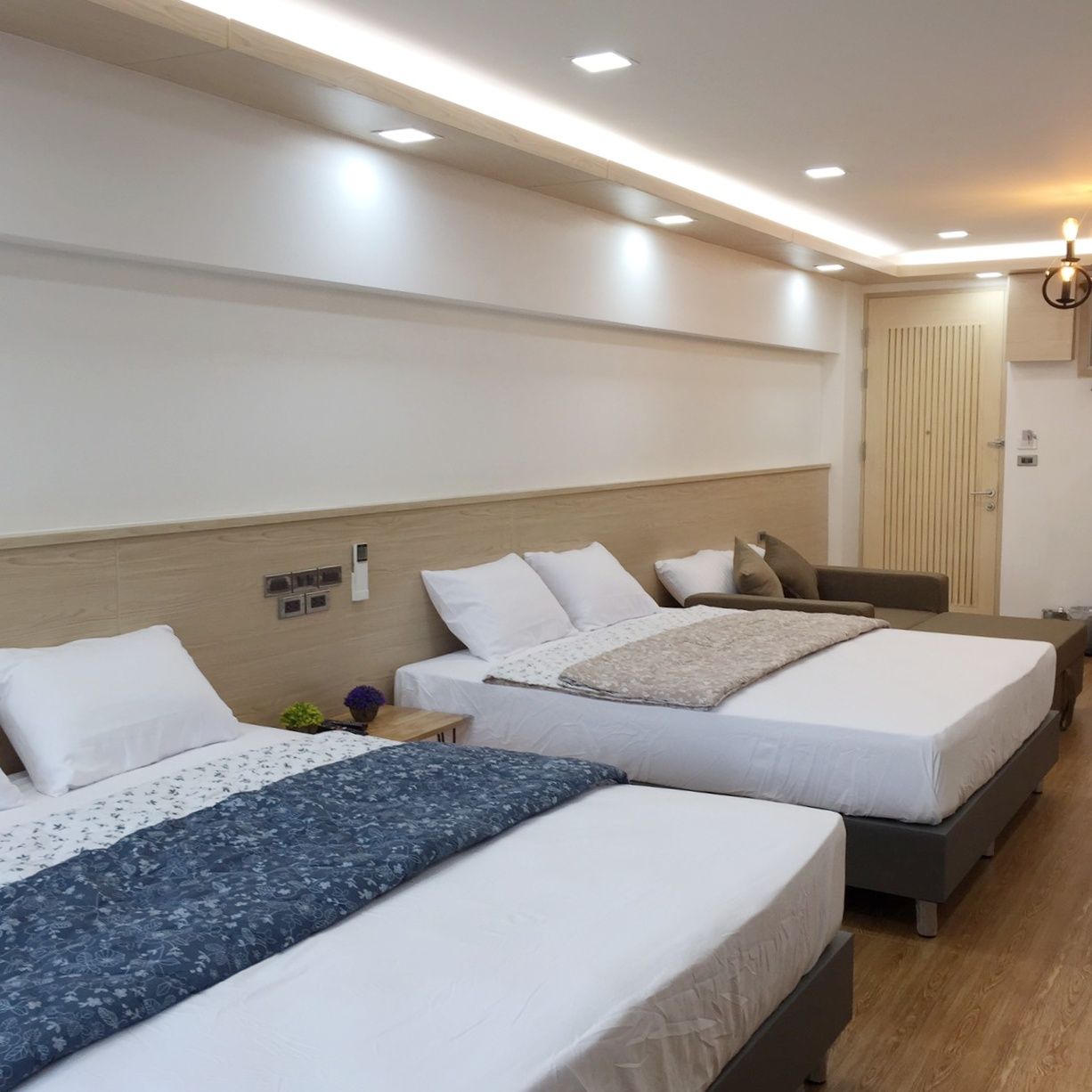 A1.5 Familyroom5thFL/4guests@Pratunam,PlatinumMall