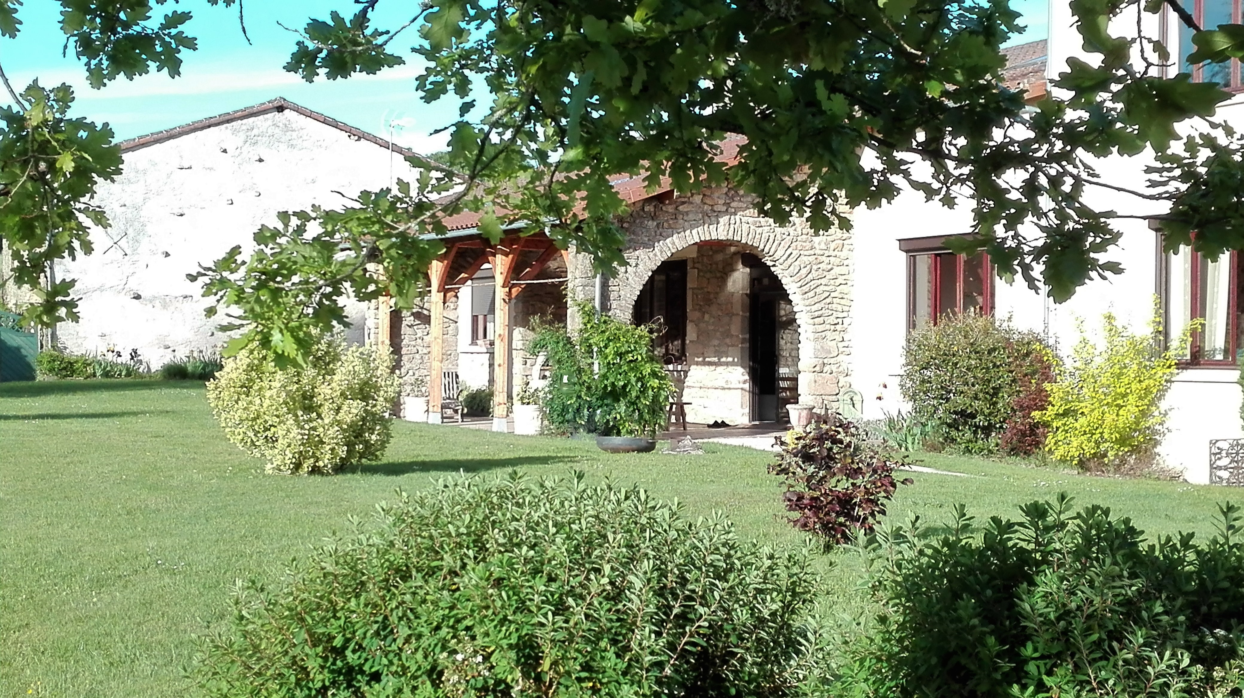 Au Calme St Pardoux La Mousselade Houses For Rent In Chateauponsac Limousin France