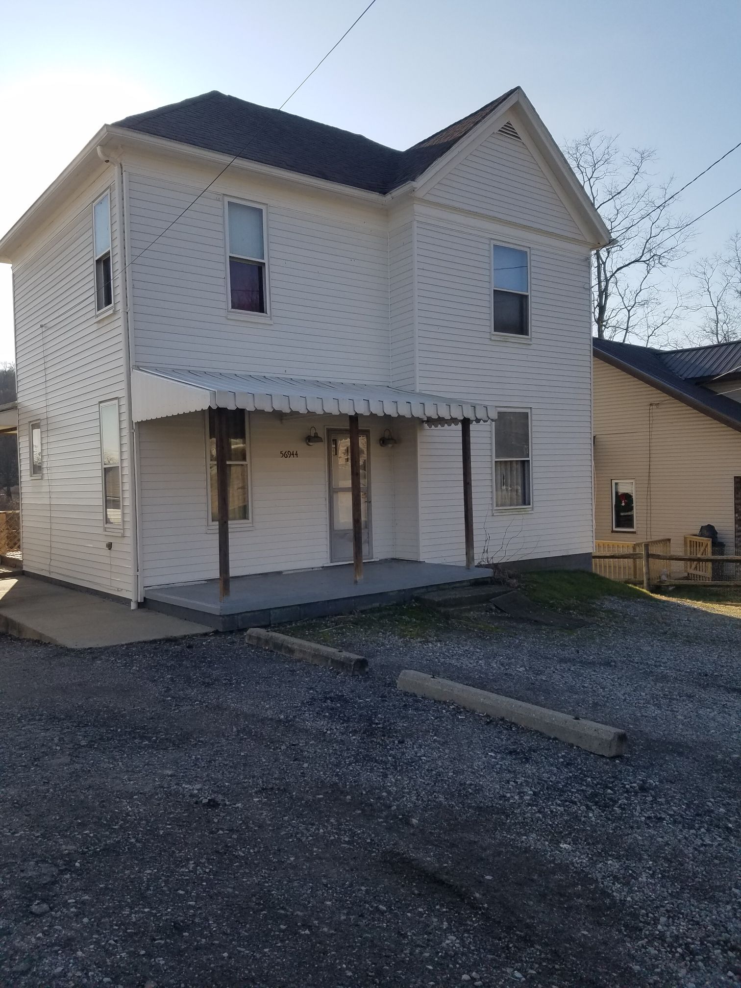 3 bedroom house. clean, spacious Houses for Rent in Shadyside, Ohio