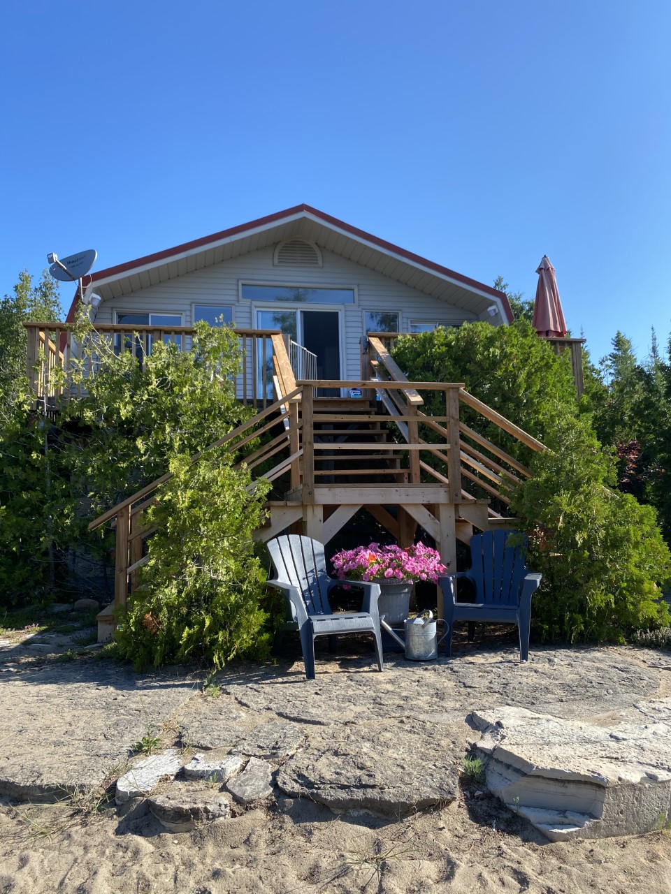 Lake Huron Beach House Cottages for Rent in Spring Bay, Ontario