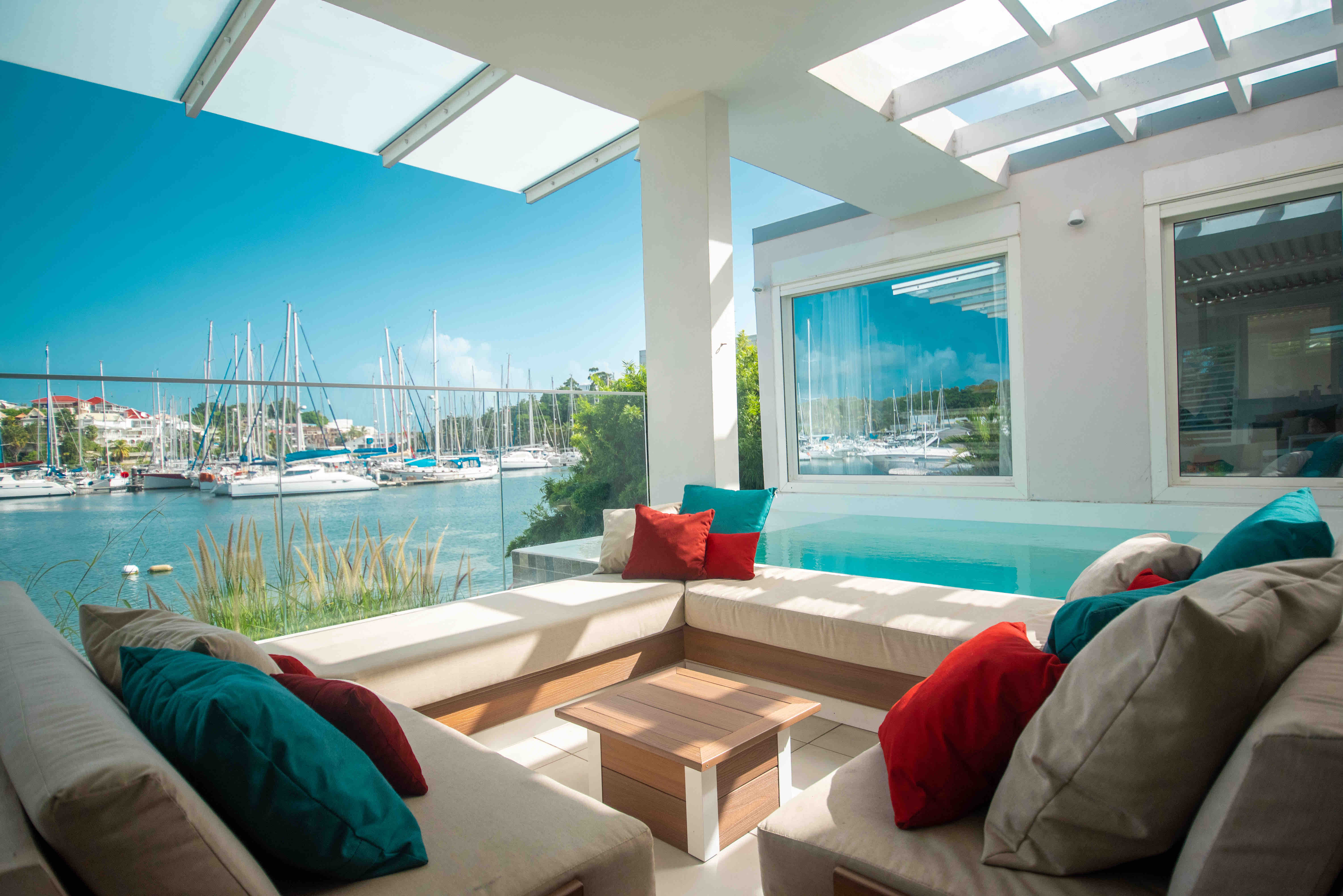 Beachfront Villa Apartment - private dock