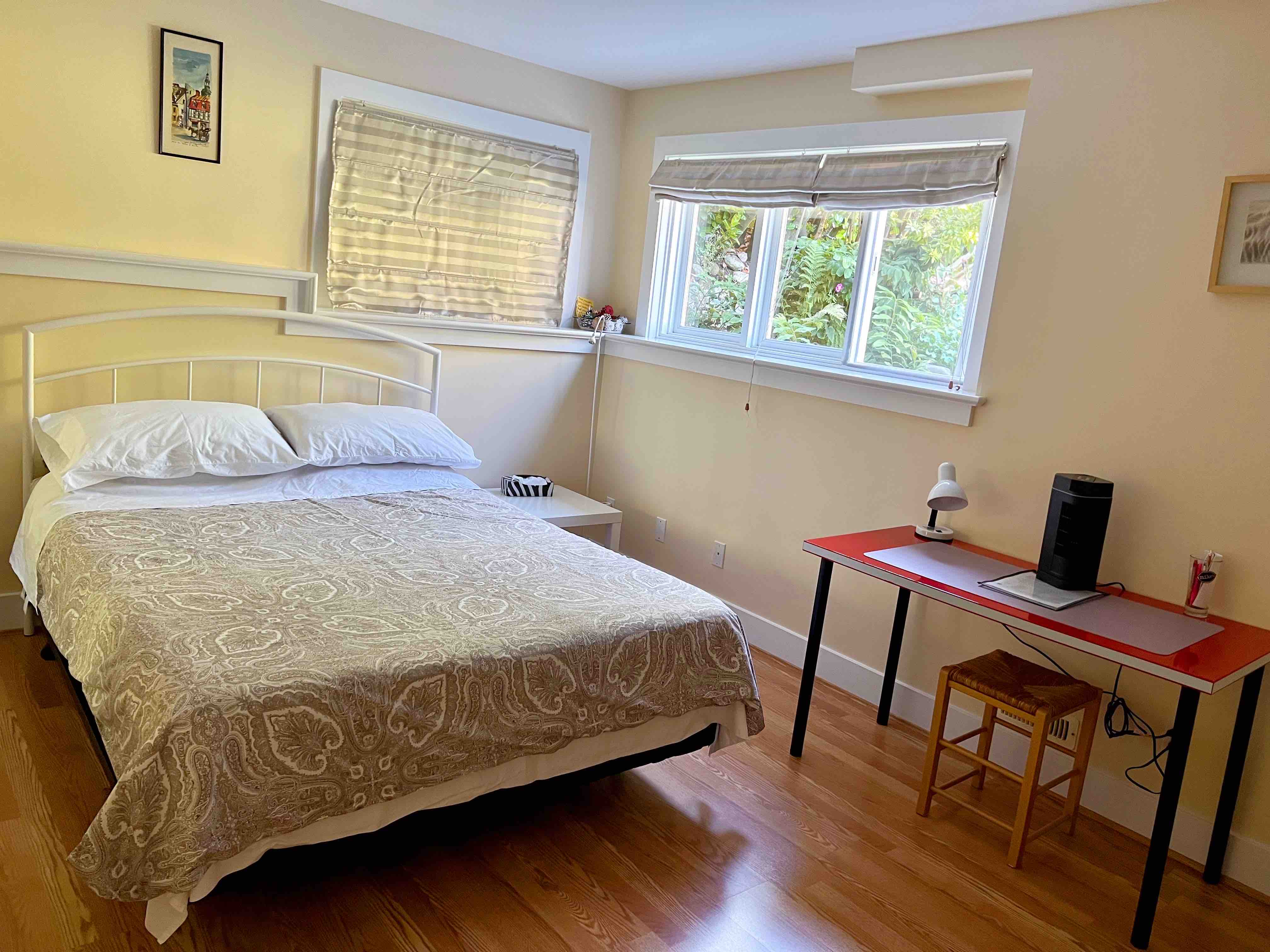 Private garden suite near UBC