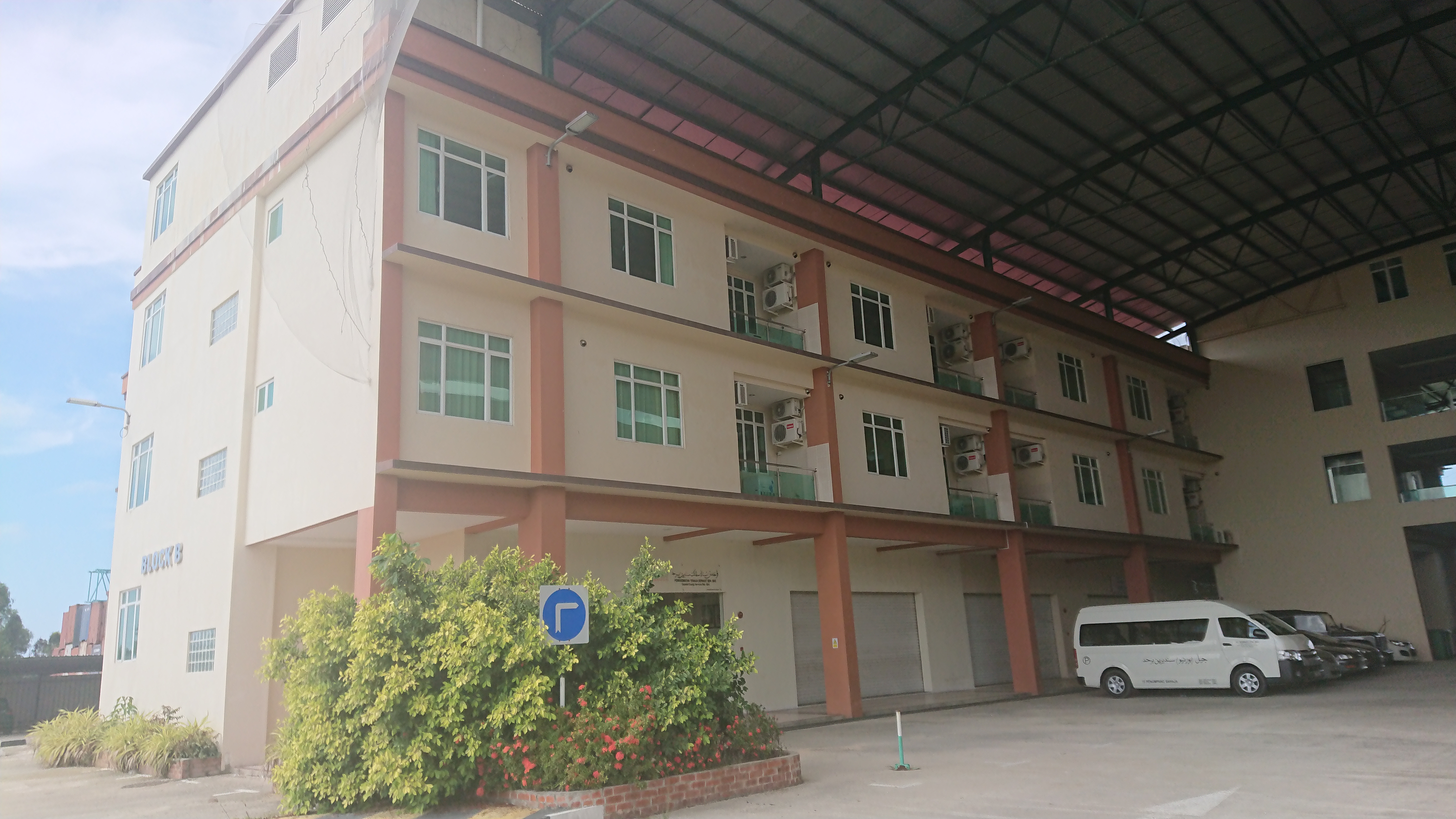 2 Bedroom Serviced Apartments Apartmen Untuk Disewa Di Sungai Liang Daerah Belait Brunei 2 Bedroom Serviced Apartments Apartmen Untuk Disewa Di Sungai Liang Daerah Belait Brunei