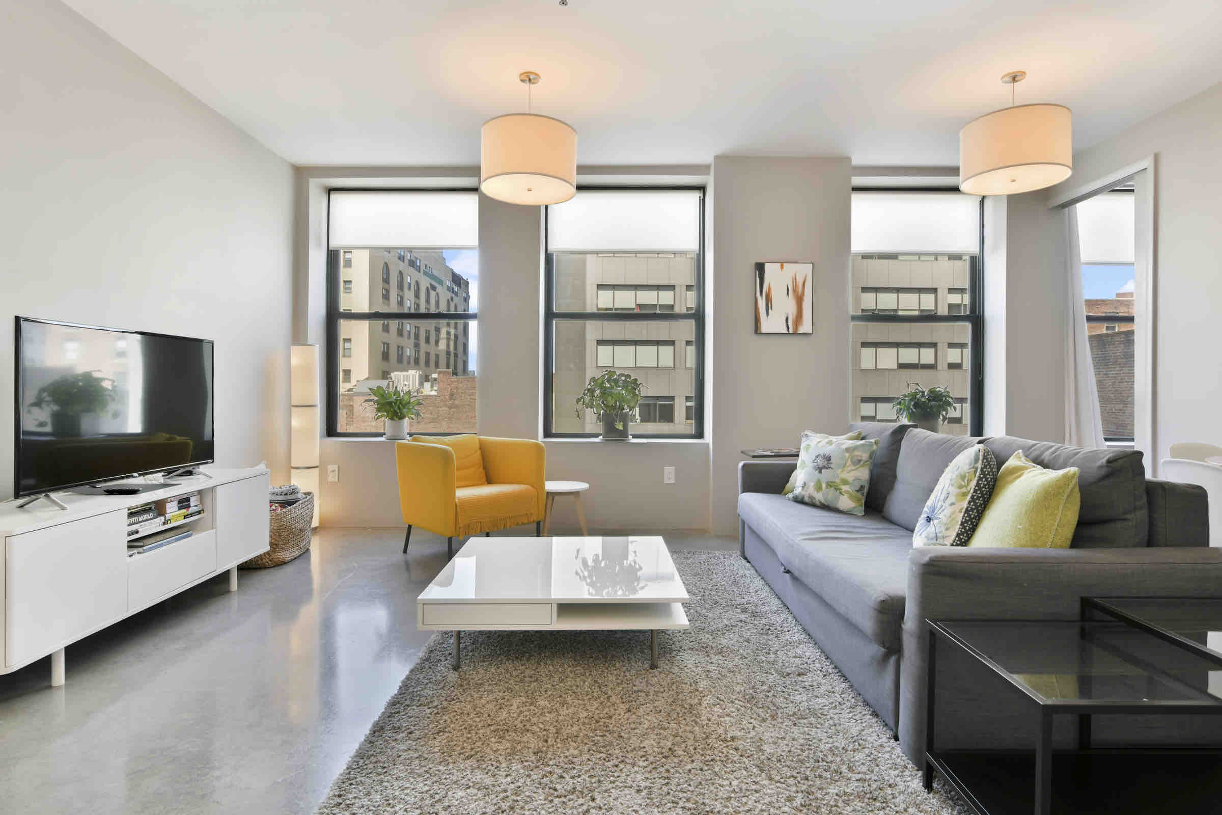Naturally Lit, Modern Loft in Heart of Downtown!