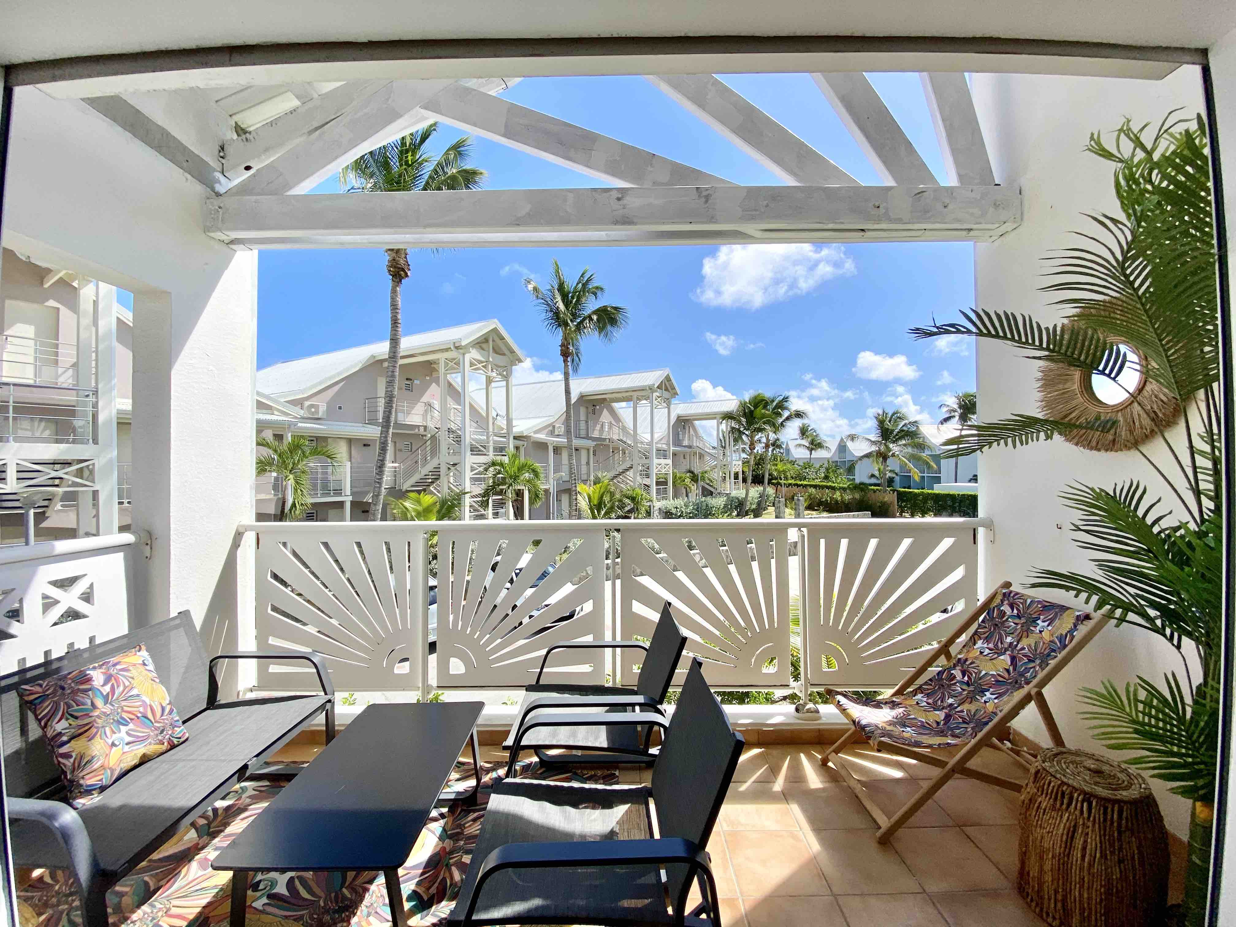 Nice 3 bedroom duplex 50 m from the BO beach