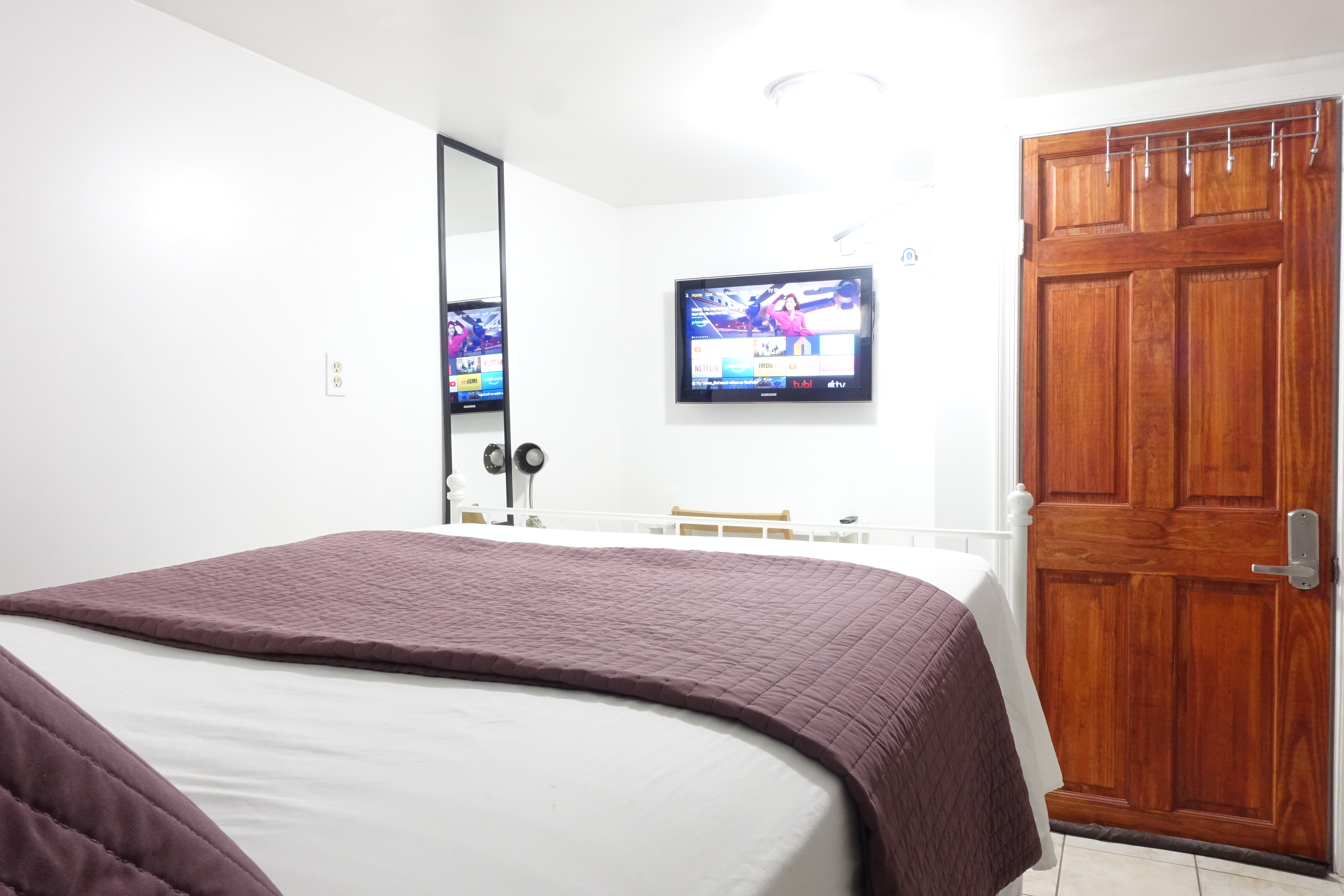 Best Room To Visit NYC✈️Newark Airport-Walk➤Subway in East, Newark