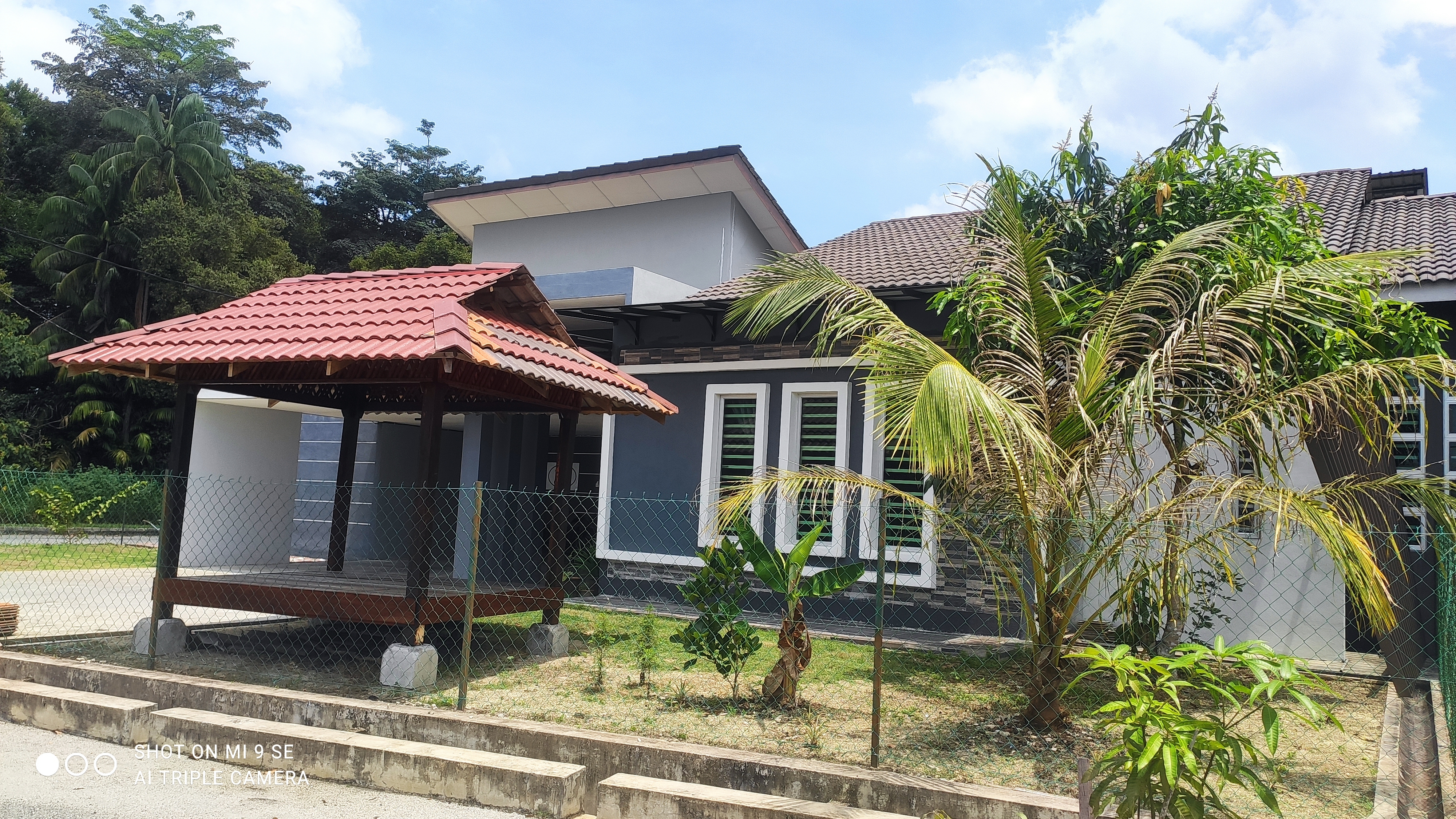 FRA HOMESTAY 4 BEDROOMS SEMI D FULLY AIRCOND - Houses for Rent in 