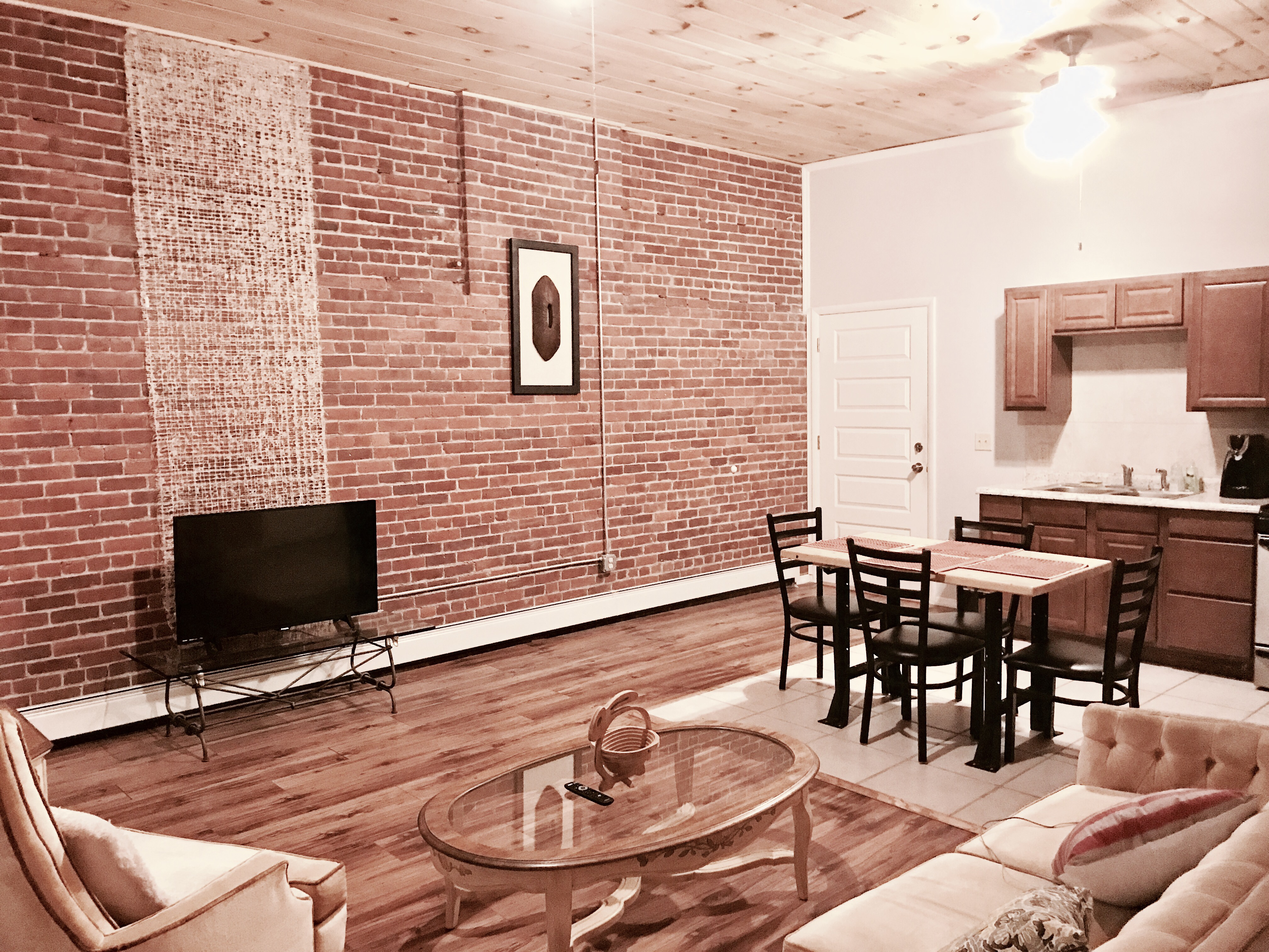 2-Bedroom at Safe & Lively City Center