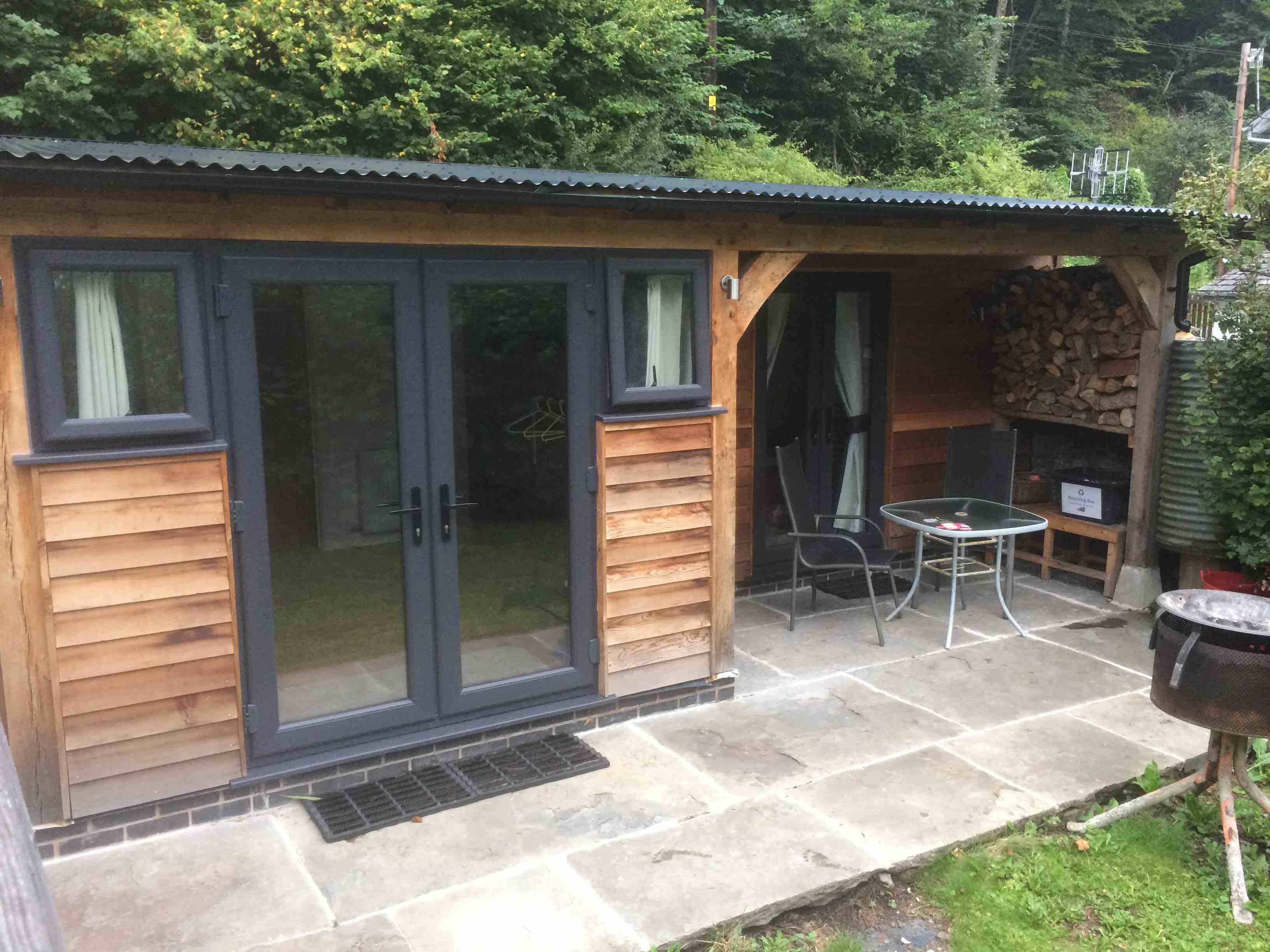 Gelli lodge. Private hideaway in Knighton