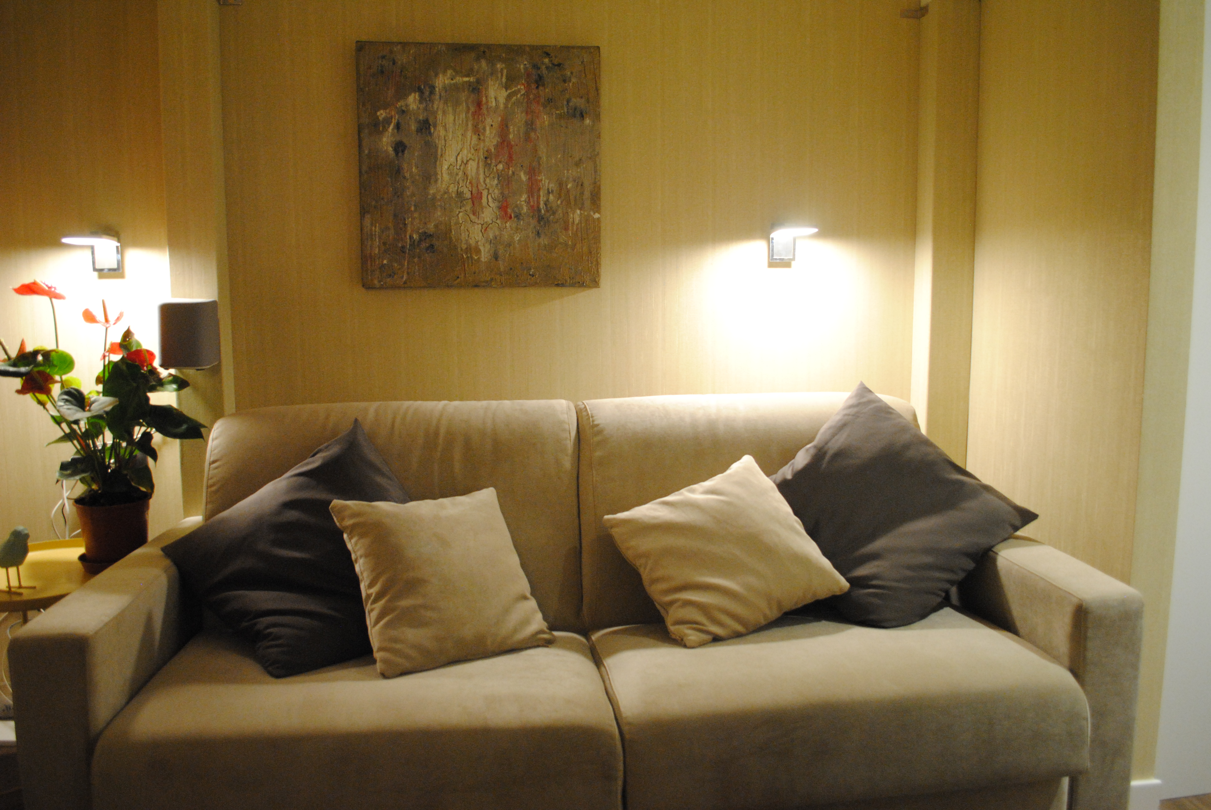 Cristiana's Lovely Apartment in City Center