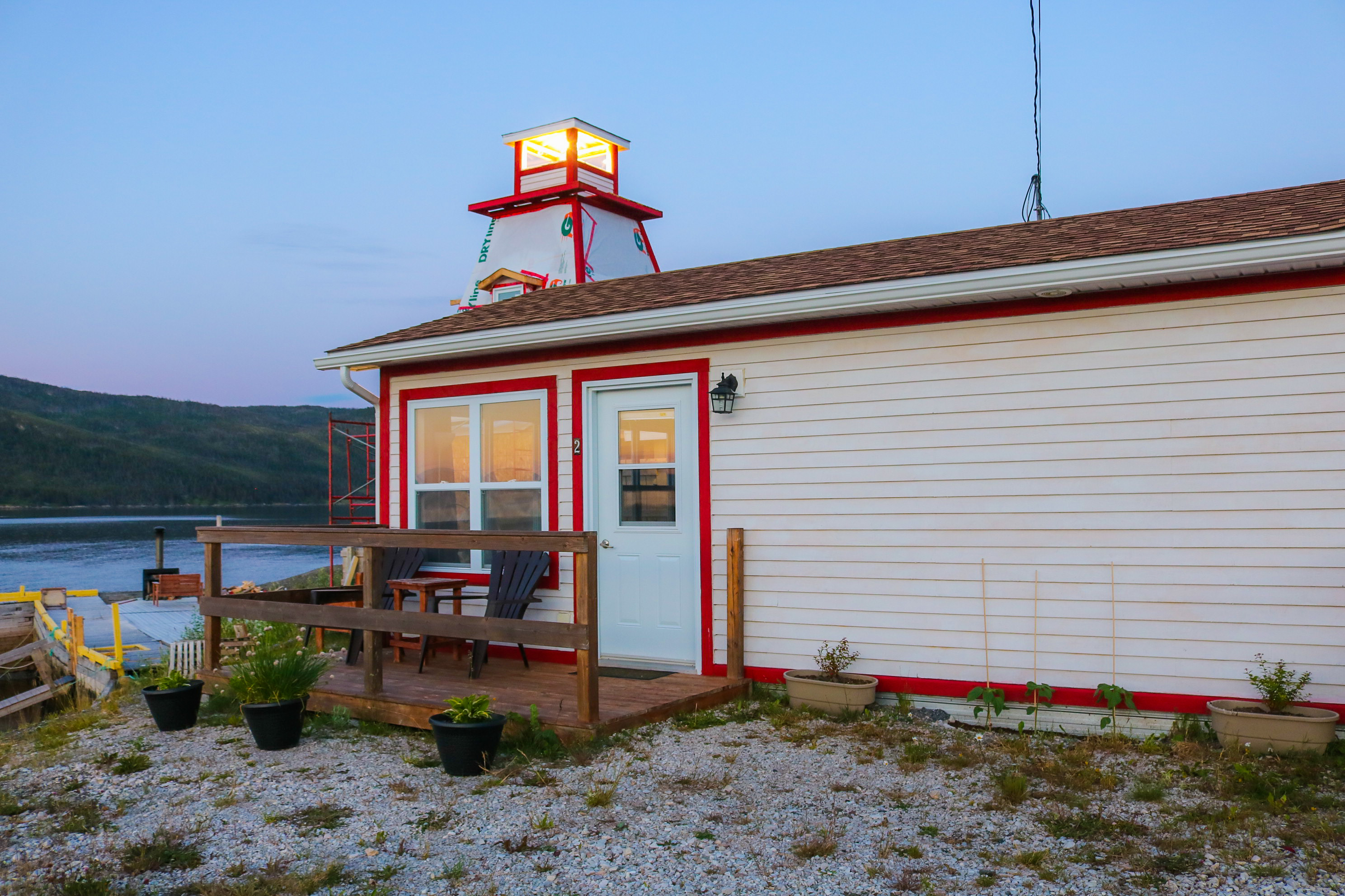 Gros Morne Lighthouse Suites 2 Guest suites for Rent in Birchy Head