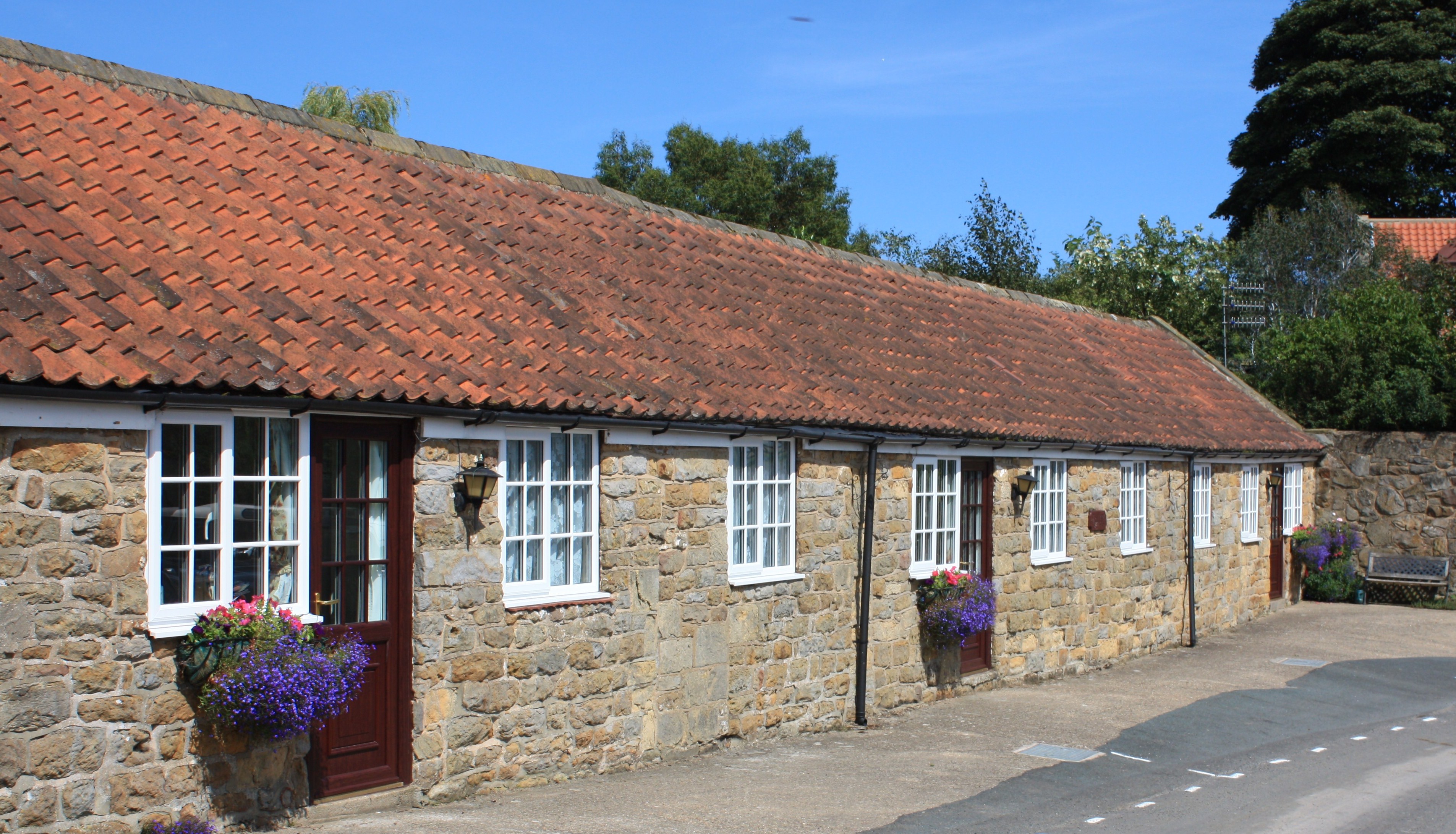 Wren Cottage Cottages for Rent in Scalby, England, United Kingdom